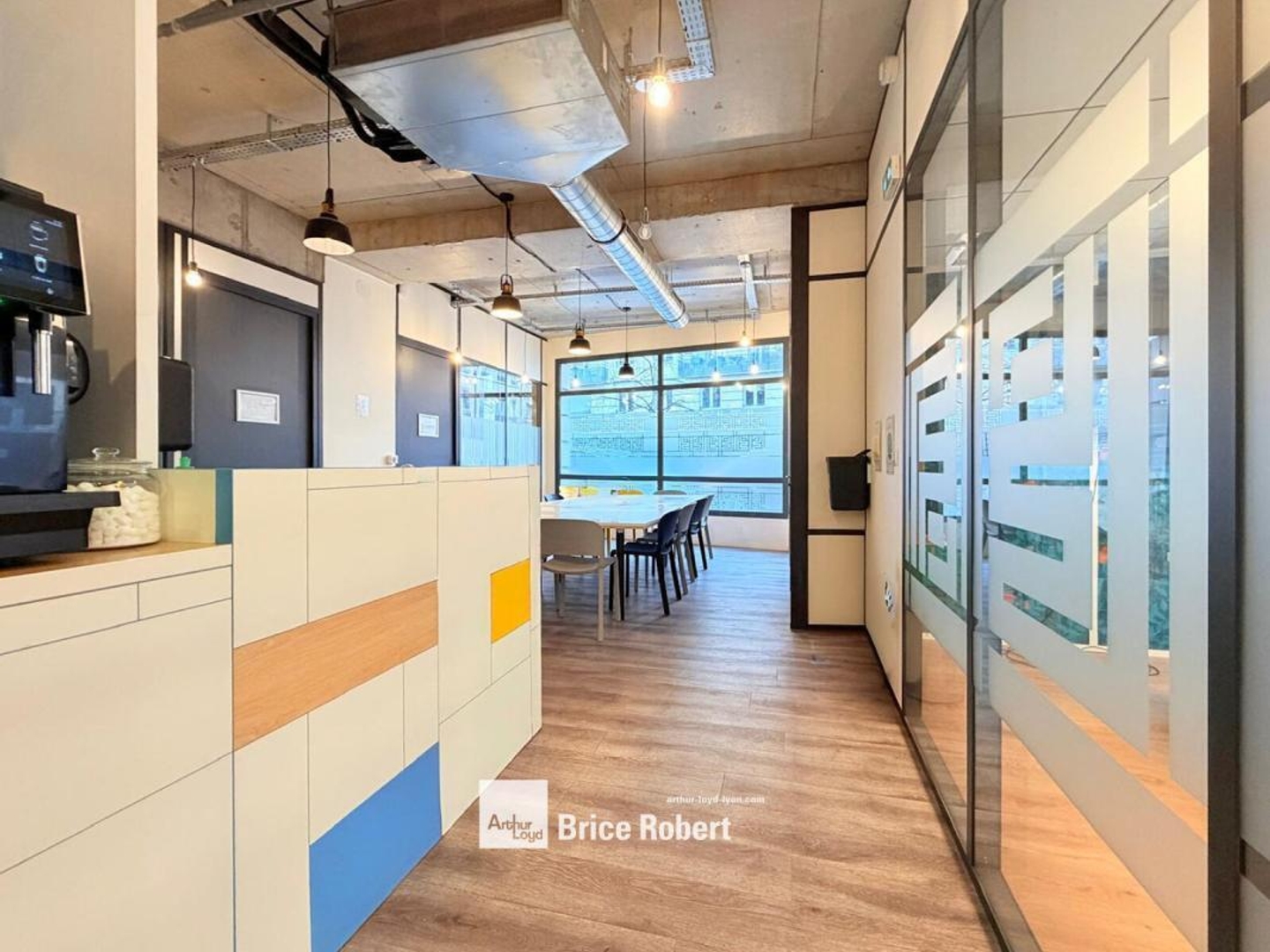 Bureaux à vendre Lyon 3ème Préfecture terrasse privative et accès indépendant