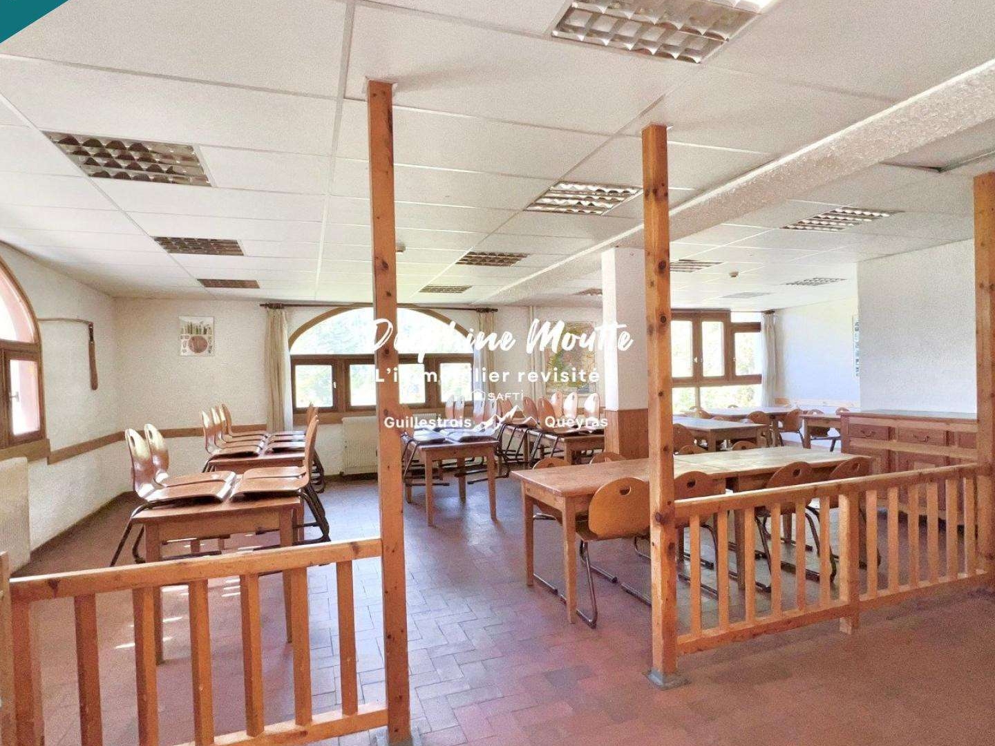 Immeuble à vendre - 1610m2 - Arvieux (05350)