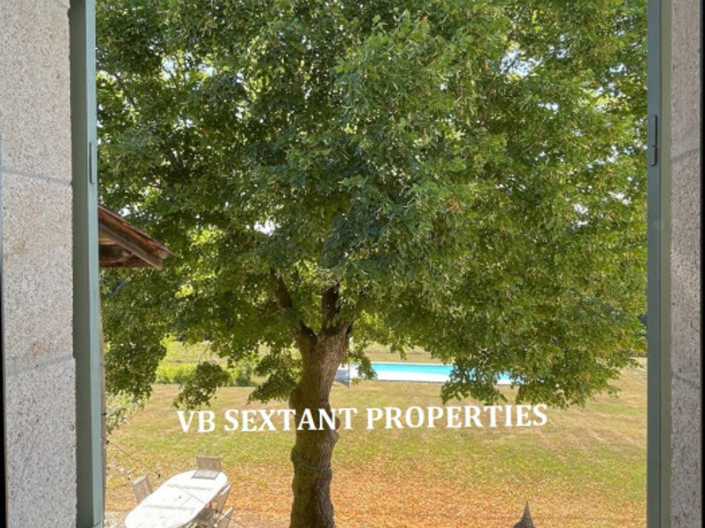 Demeure 8 pièces 310 m²