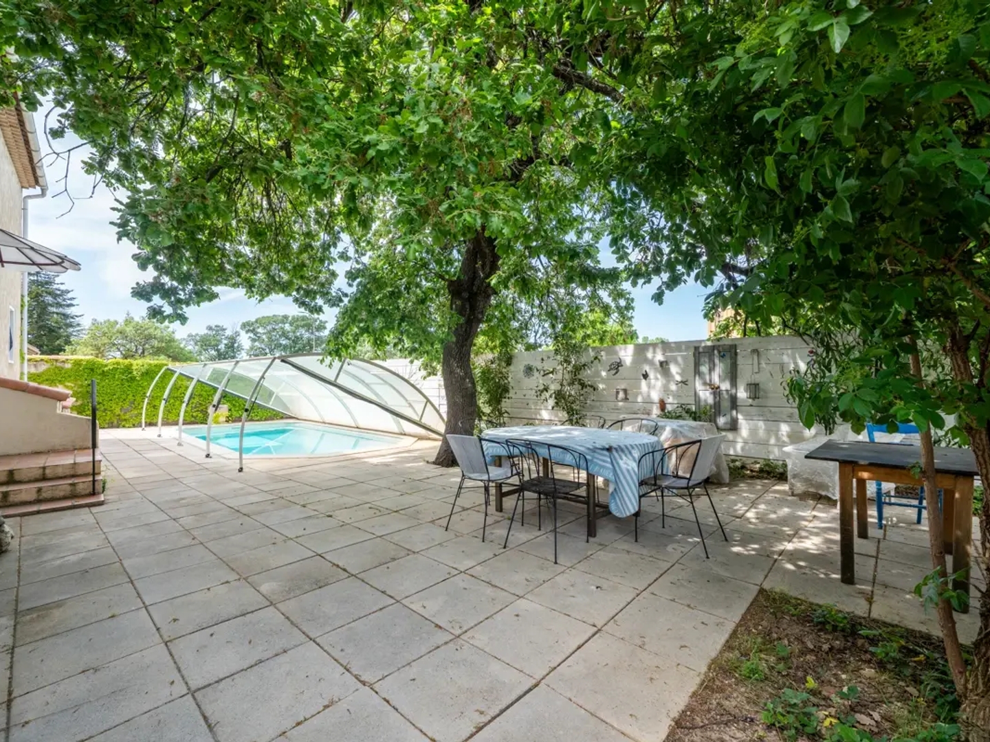 Maison à vendre - 5 pièces - 119m2 - Venelles (13770)