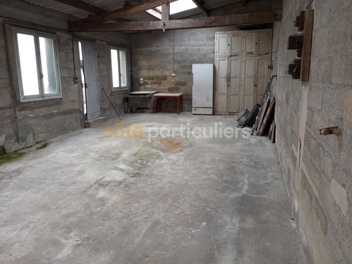 RARE - GRAND GARAGE 62m2 - TRANSFORMABLE EN MAISON - LORIENT - A VENDRE