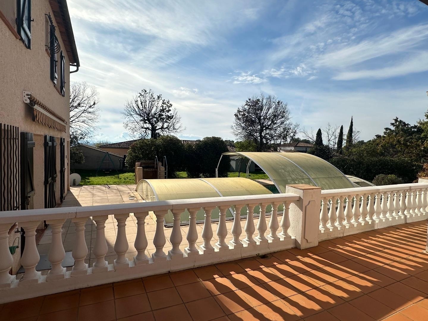 Immeuble à vendre - 8 pièces - 182m2 - Trans-En-Provence (83720)