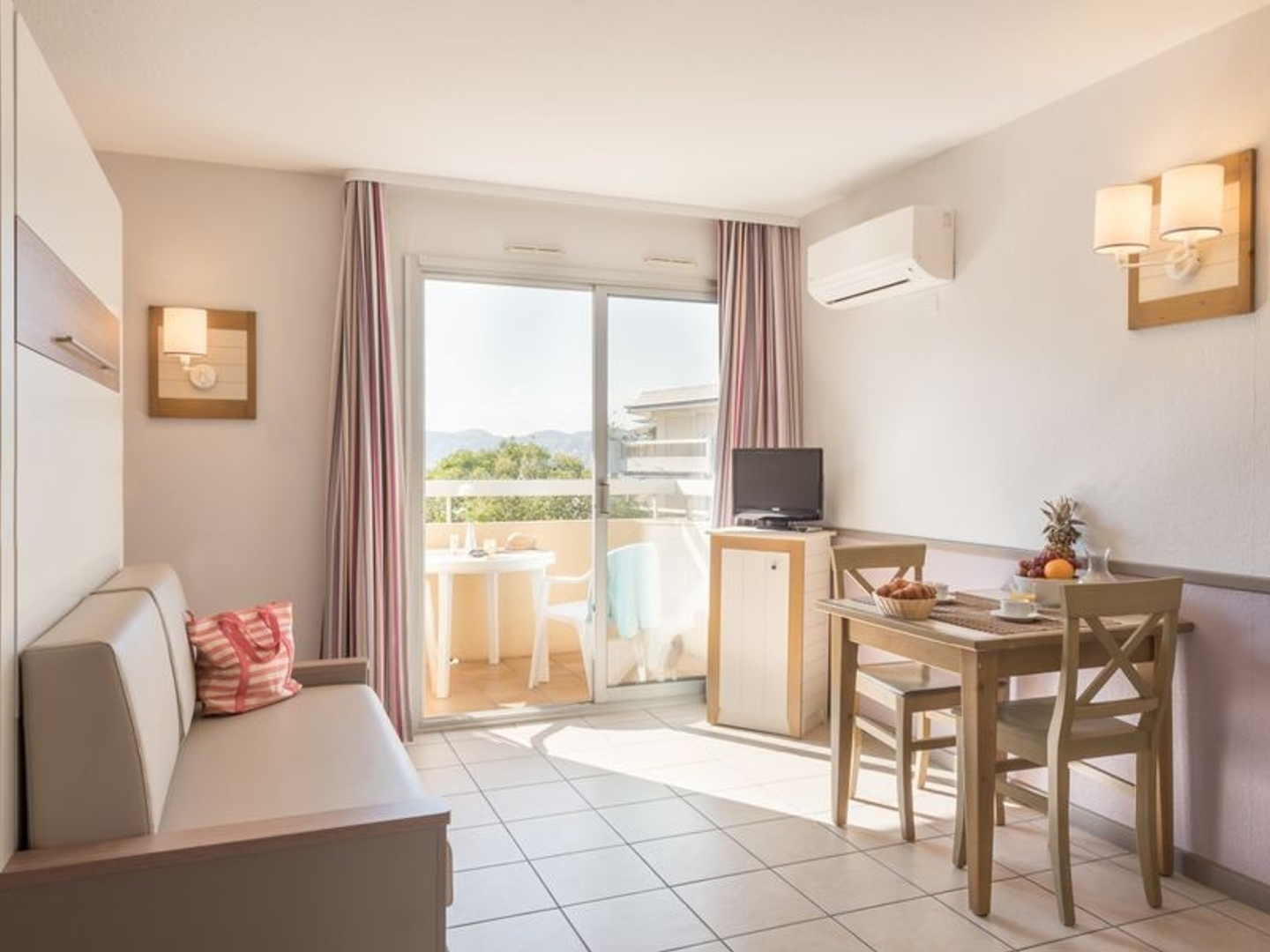 Appartement à vendre - Juan-Les-Pins (06160)
