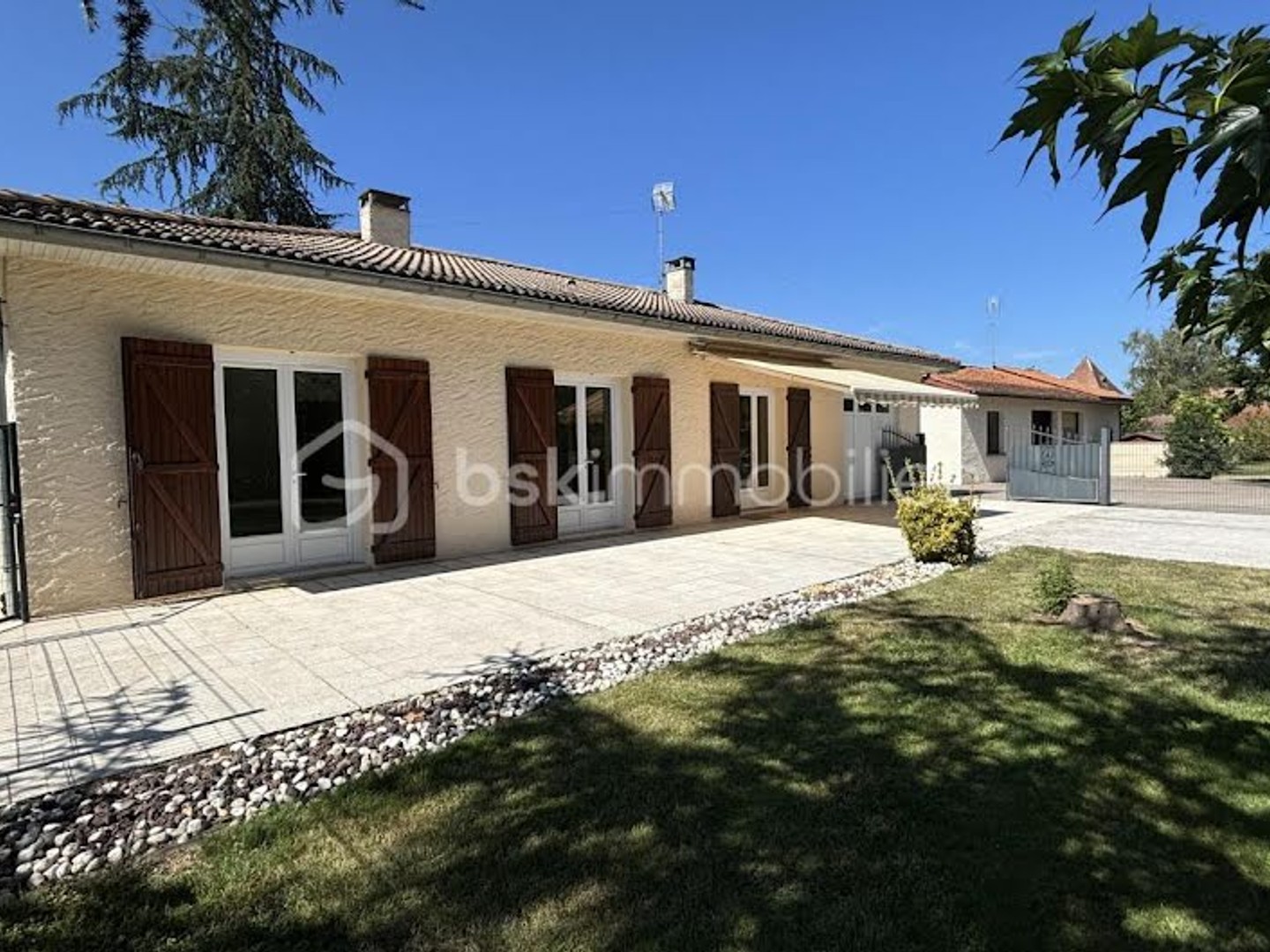 Propriété 7 pièces 98 m²