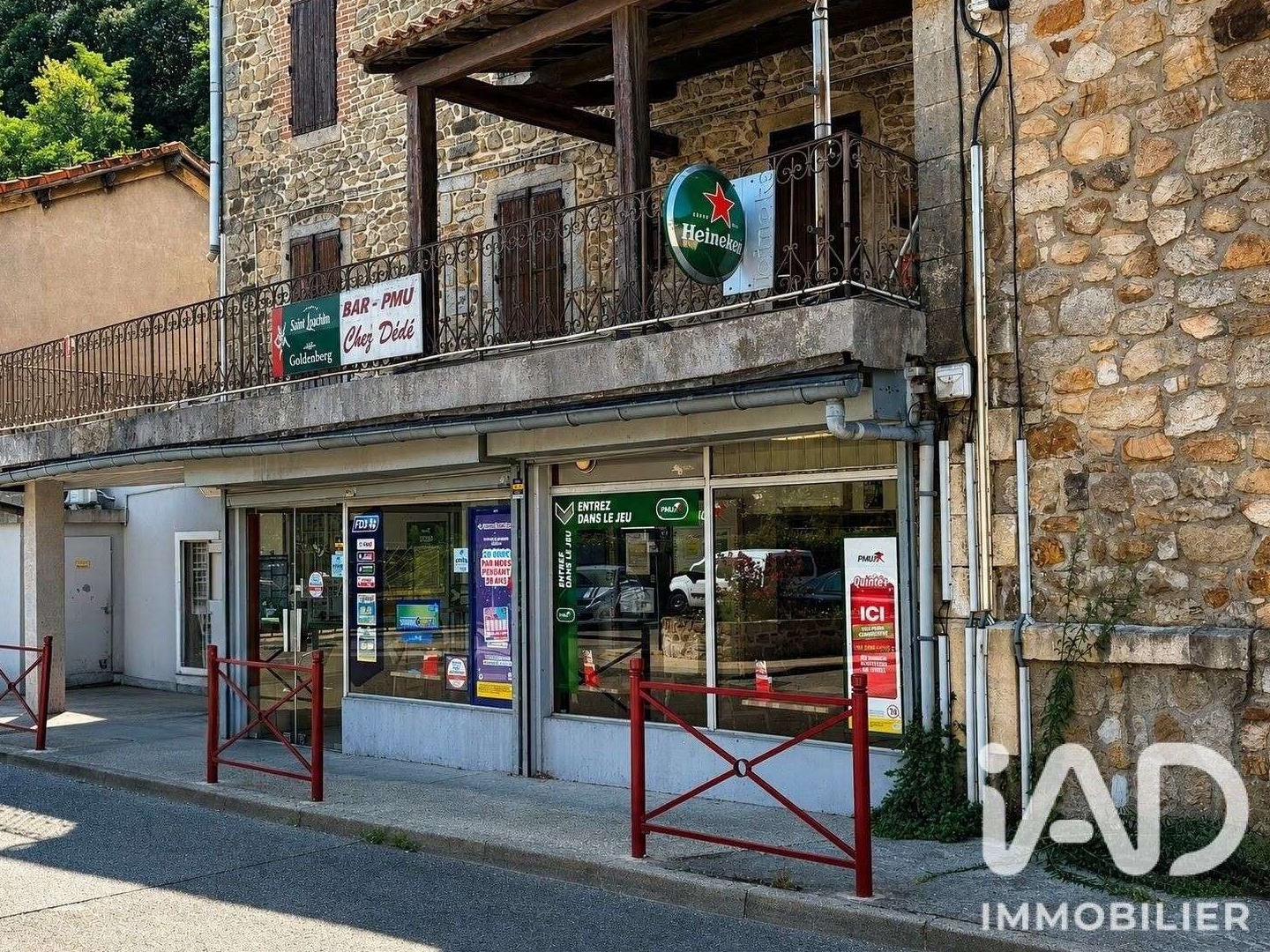 Local commercial à Les Salles-du-Gardon