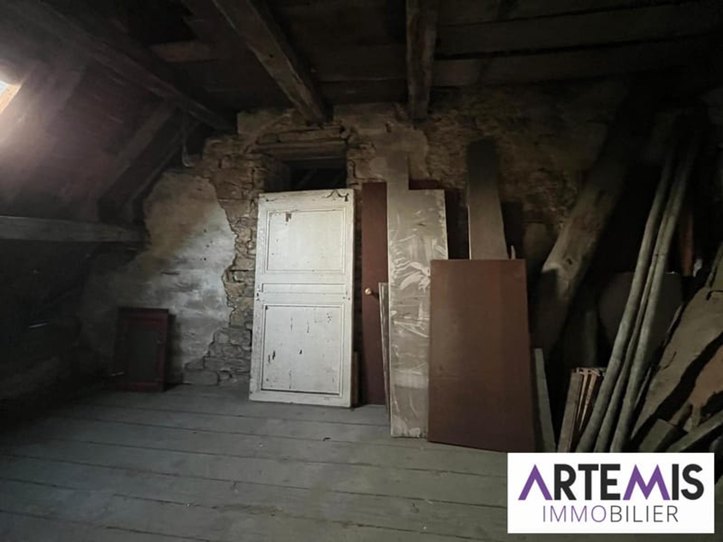 Appartement à vendre - 2 pièces - 55m2 - Ornans (25290)