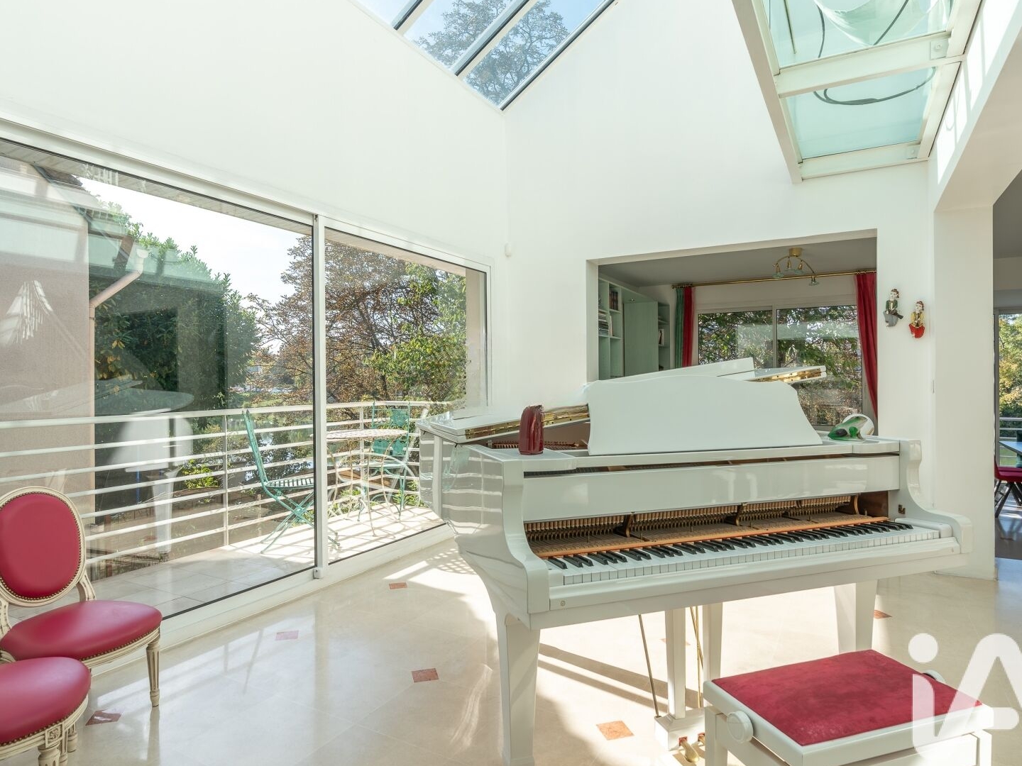 Maison à vendre - 6 pièces - 243m2 - Chennevières-Sur-... (94430)
