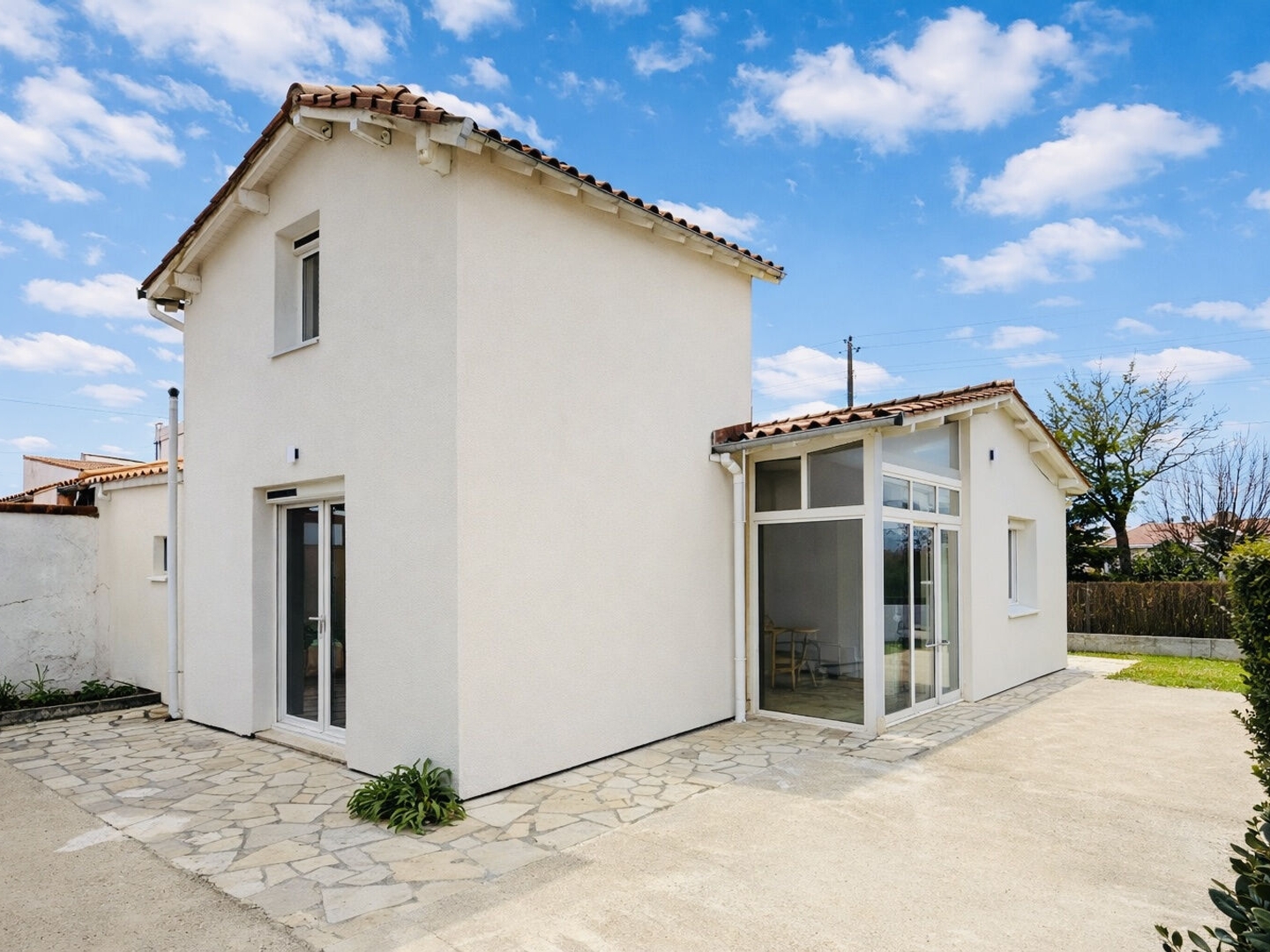 ROYAN - PROCHE MARCHÉ CENTRAL ET PLAGE - MAISON 4 PCS - 3 CH