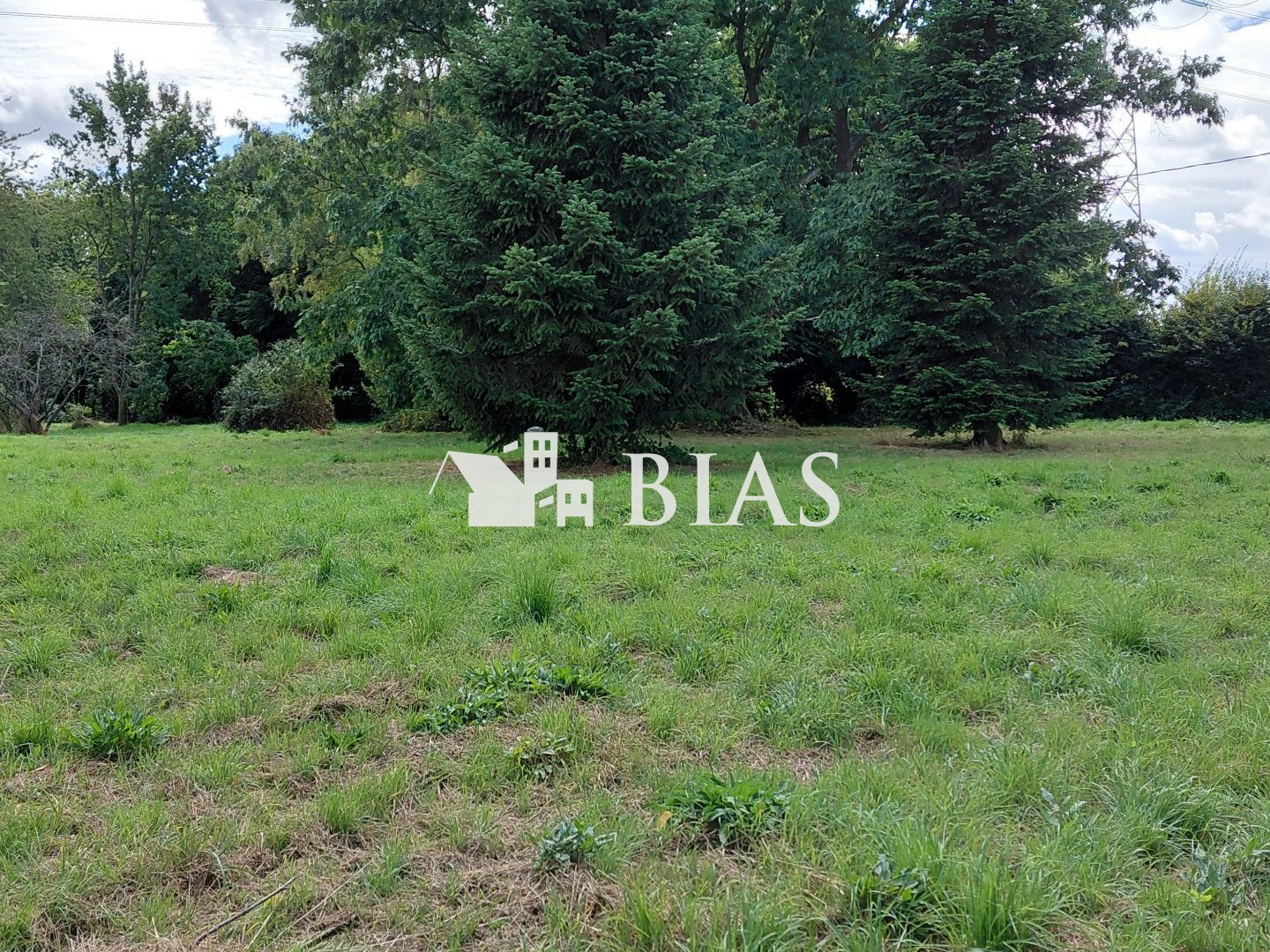Terrain 2500 m²