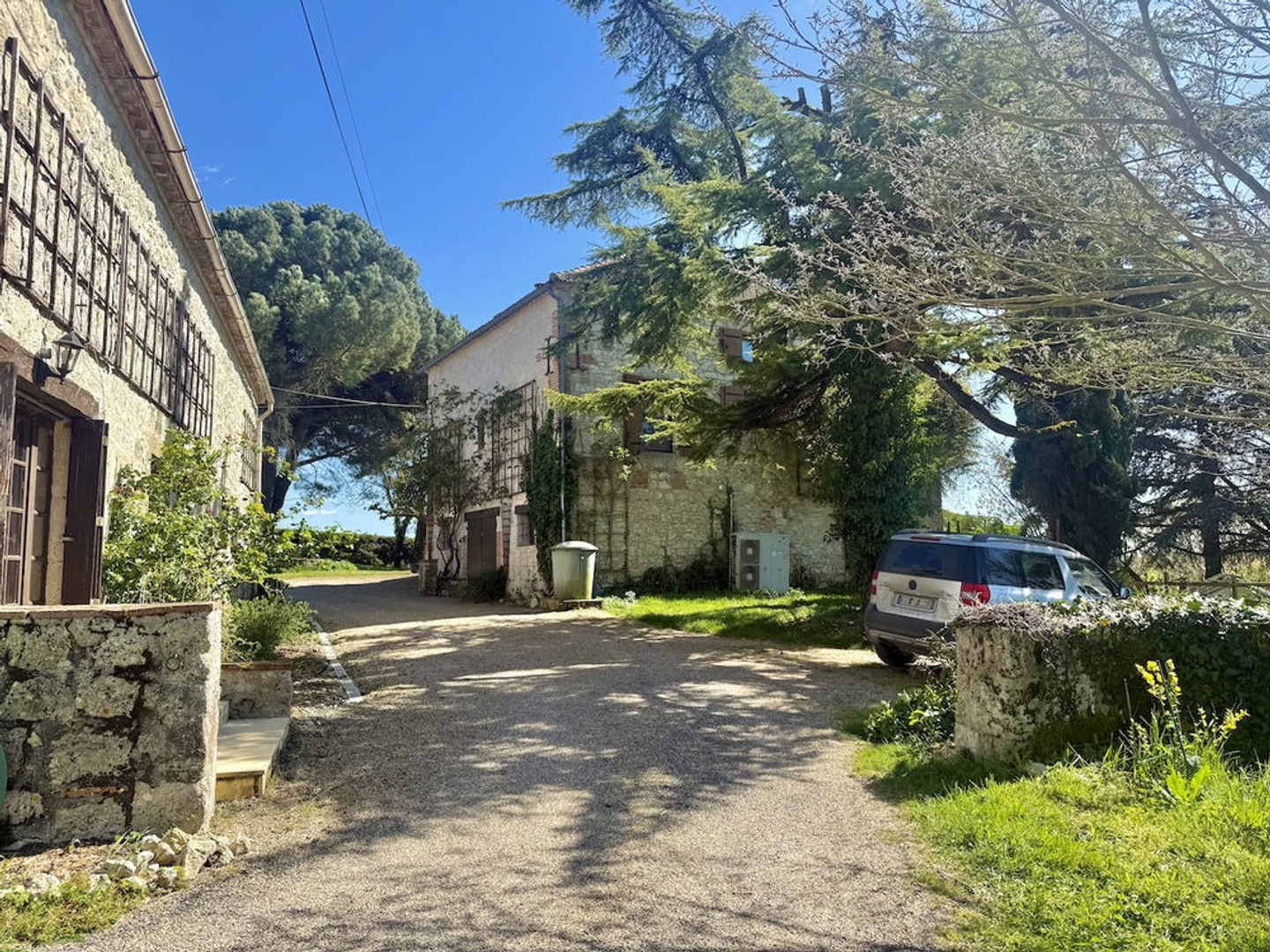 Maison à vendre - 290m2 - Castelsagrat (82400)