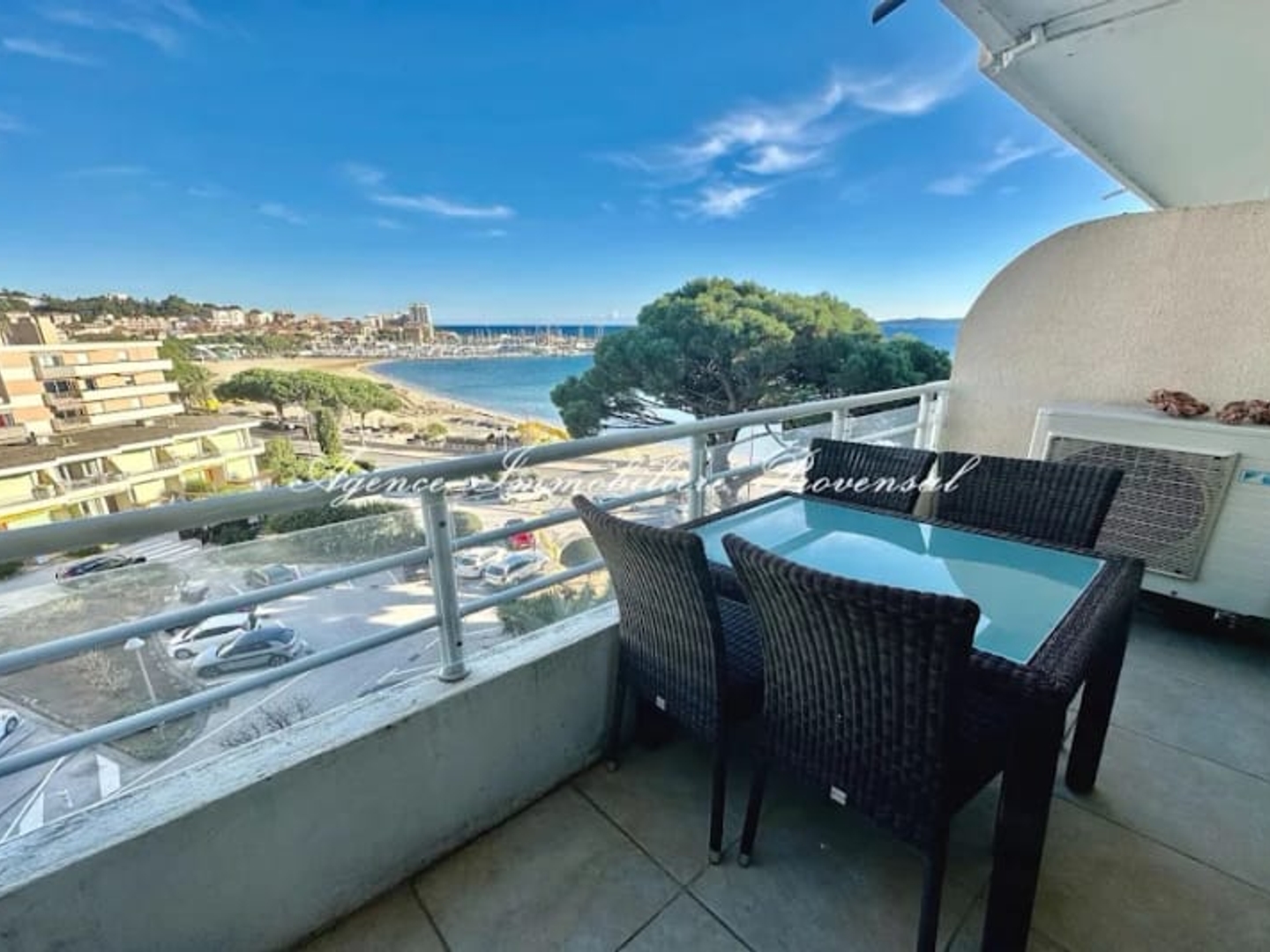 Appartement à vendre - 2 pièces - 58m2 - Sainte-Maxime (83120)