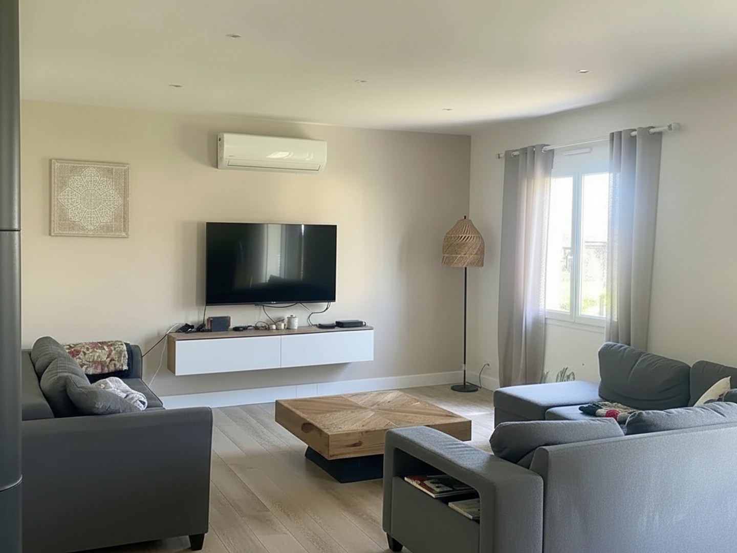 Maison à vendre - 5 pièces - 116m2 - Aigondigné (79370)