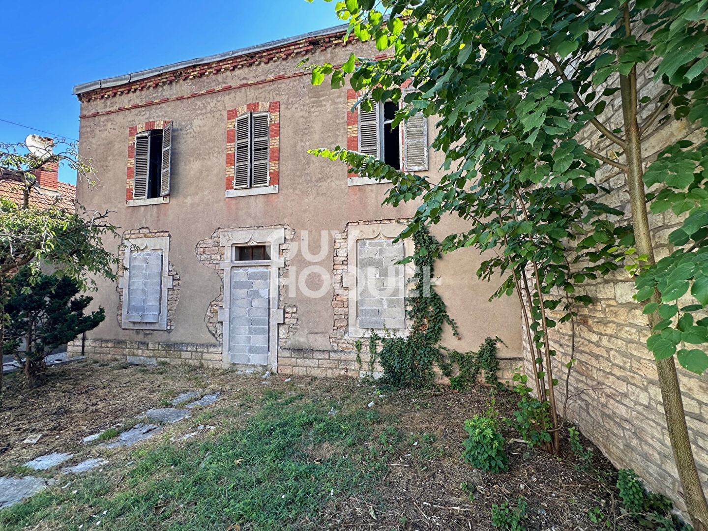 Maison à vendre - 5 pièces - 147m2 - Dijon (21000)