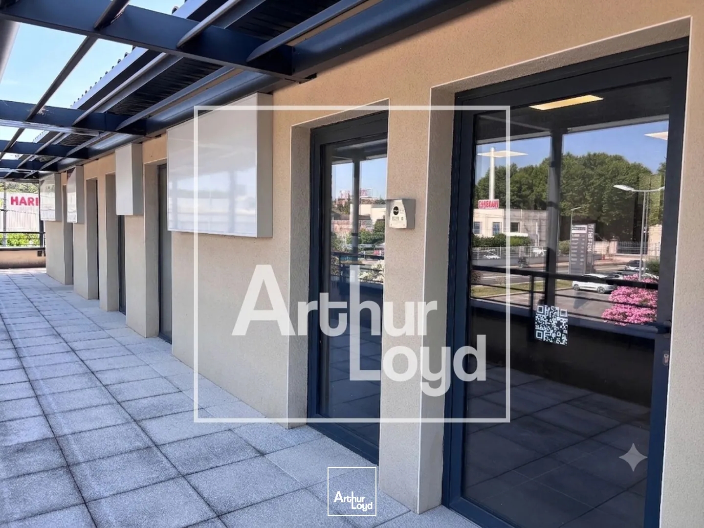 Locaux à vendre - 62m2 - Uzès (30700)
