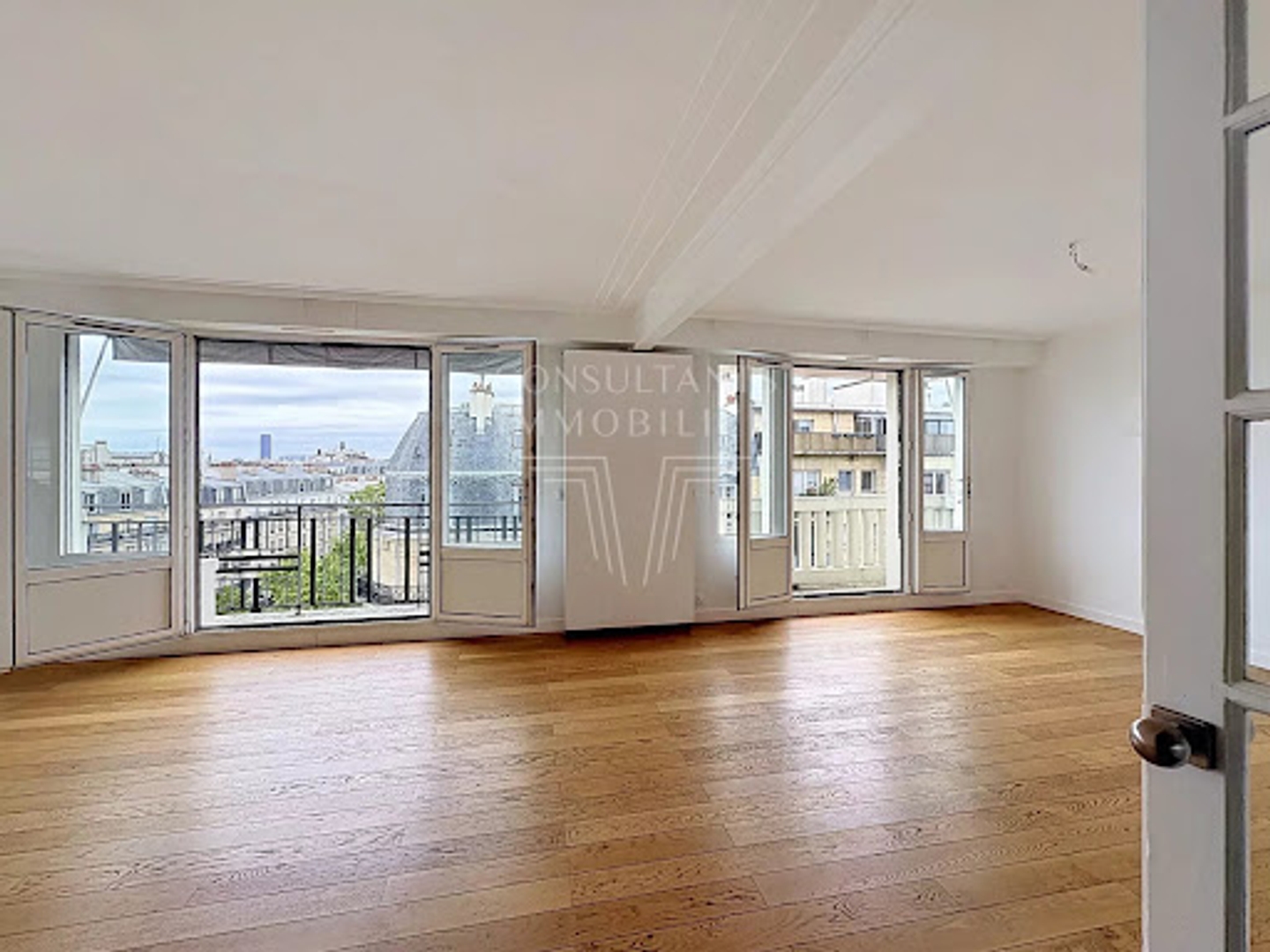 Appartement à vendre - 4 pièces - 81m2 - Paris 16e (75016)
