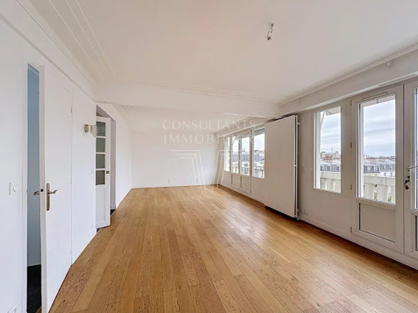 Appartement à vendre - 4 pièces - 81m2 - Paris 16e (75016)