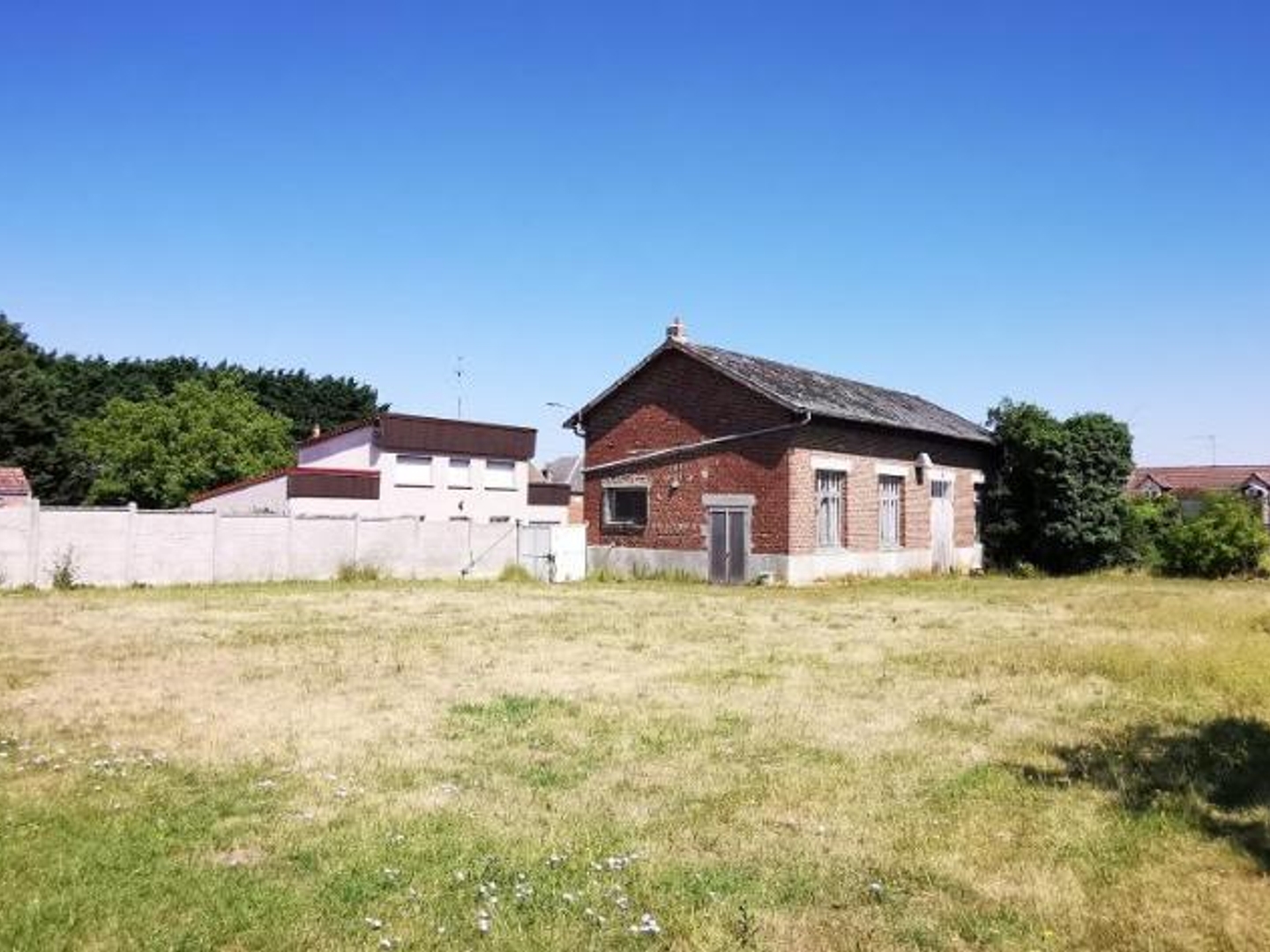 Vends maison - 150 m² - 3 pièces, 1 chambre - Graincourt-lès-Havrincourt 62147