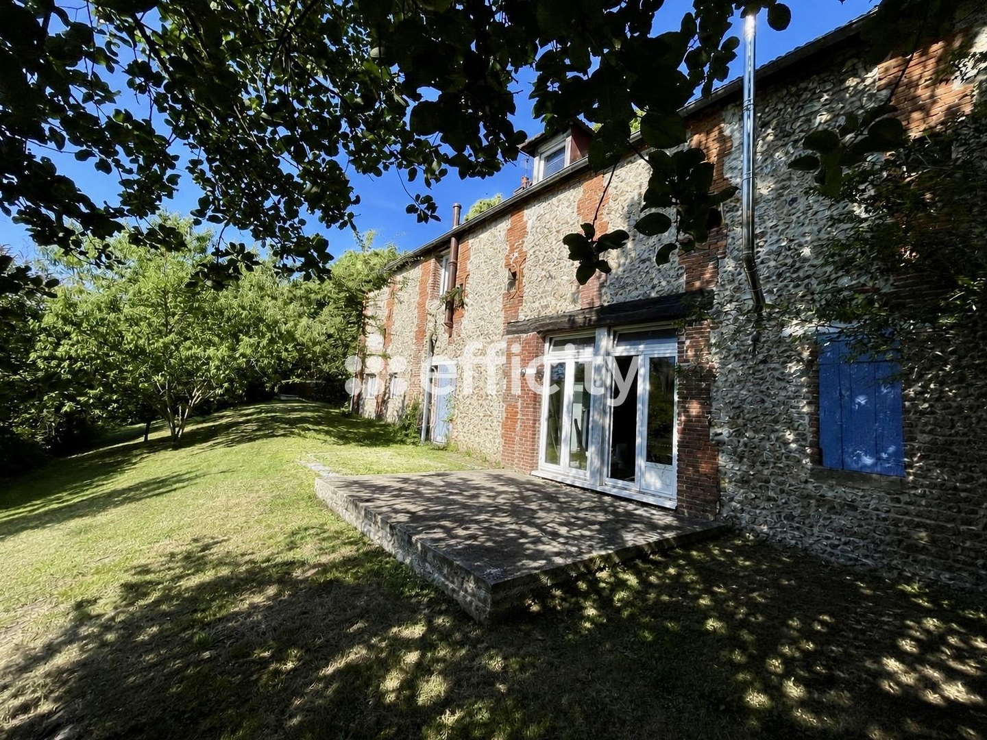 Maison à vendre - 7 pièces - 180m2 - Équemauville (14600)