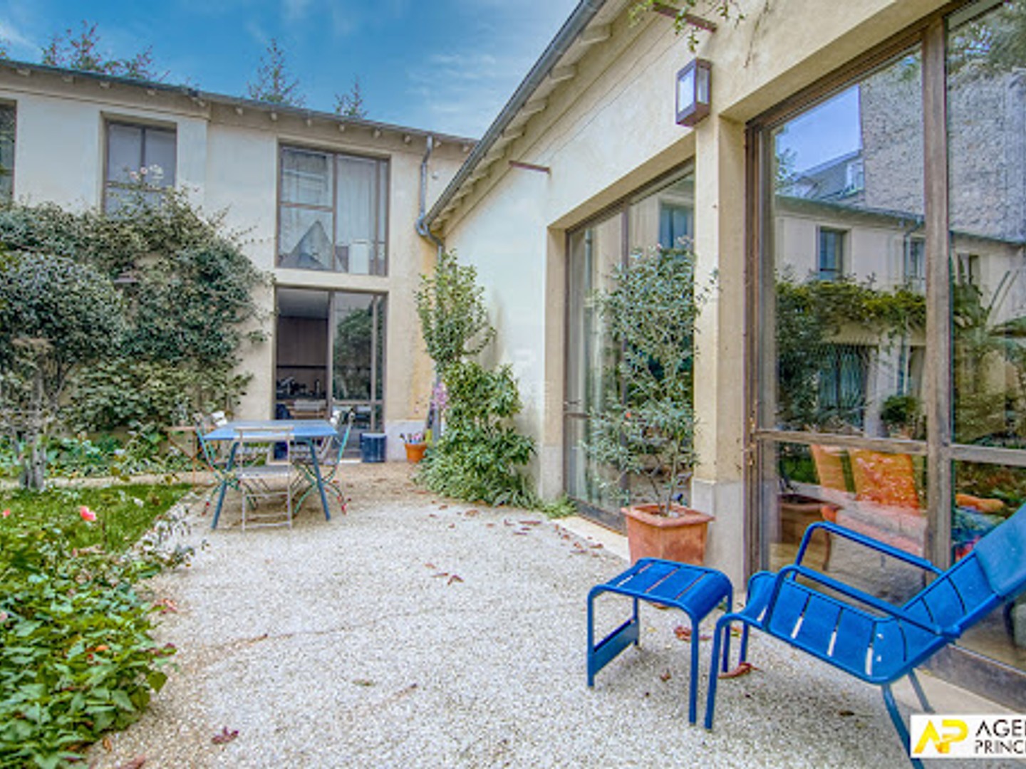 Maison 9 pièces 230 m²