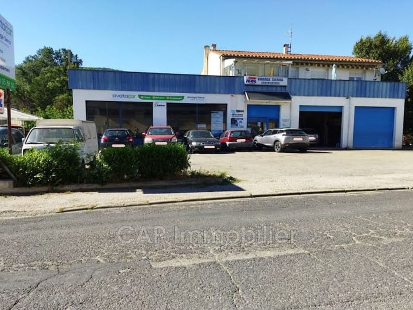 Commerce 4 pièces 218 m²