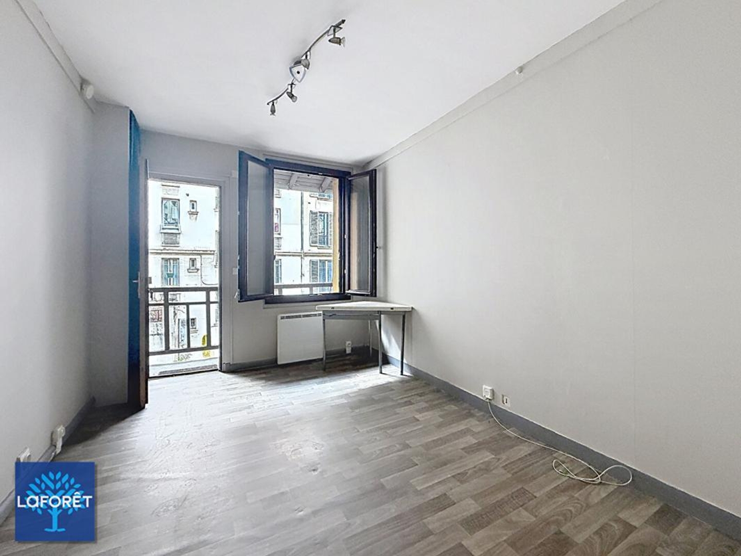 Vends t1 - 13.54 m² - Levallois Perret 92300