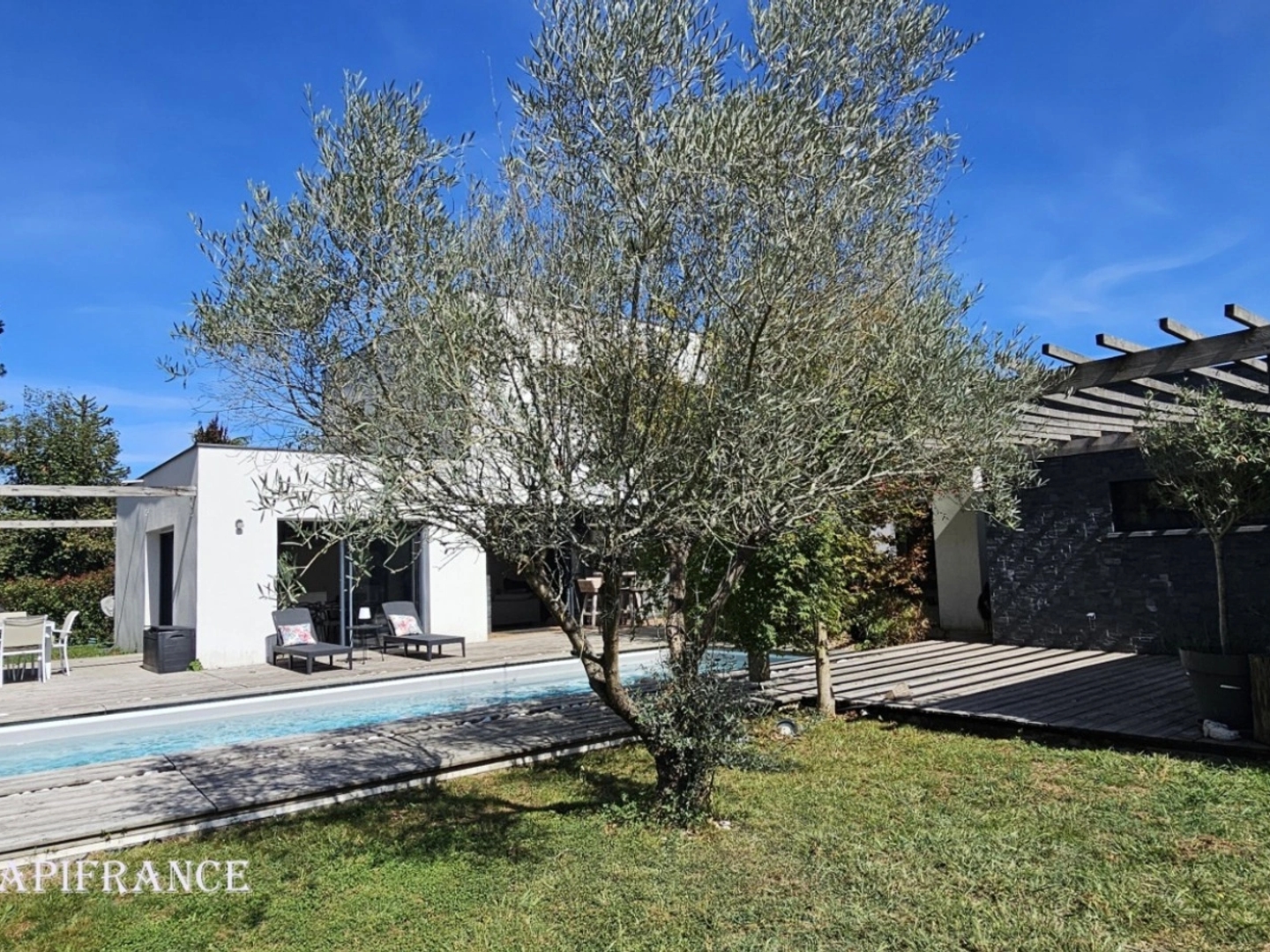 Maison 6 pièces 156 m²