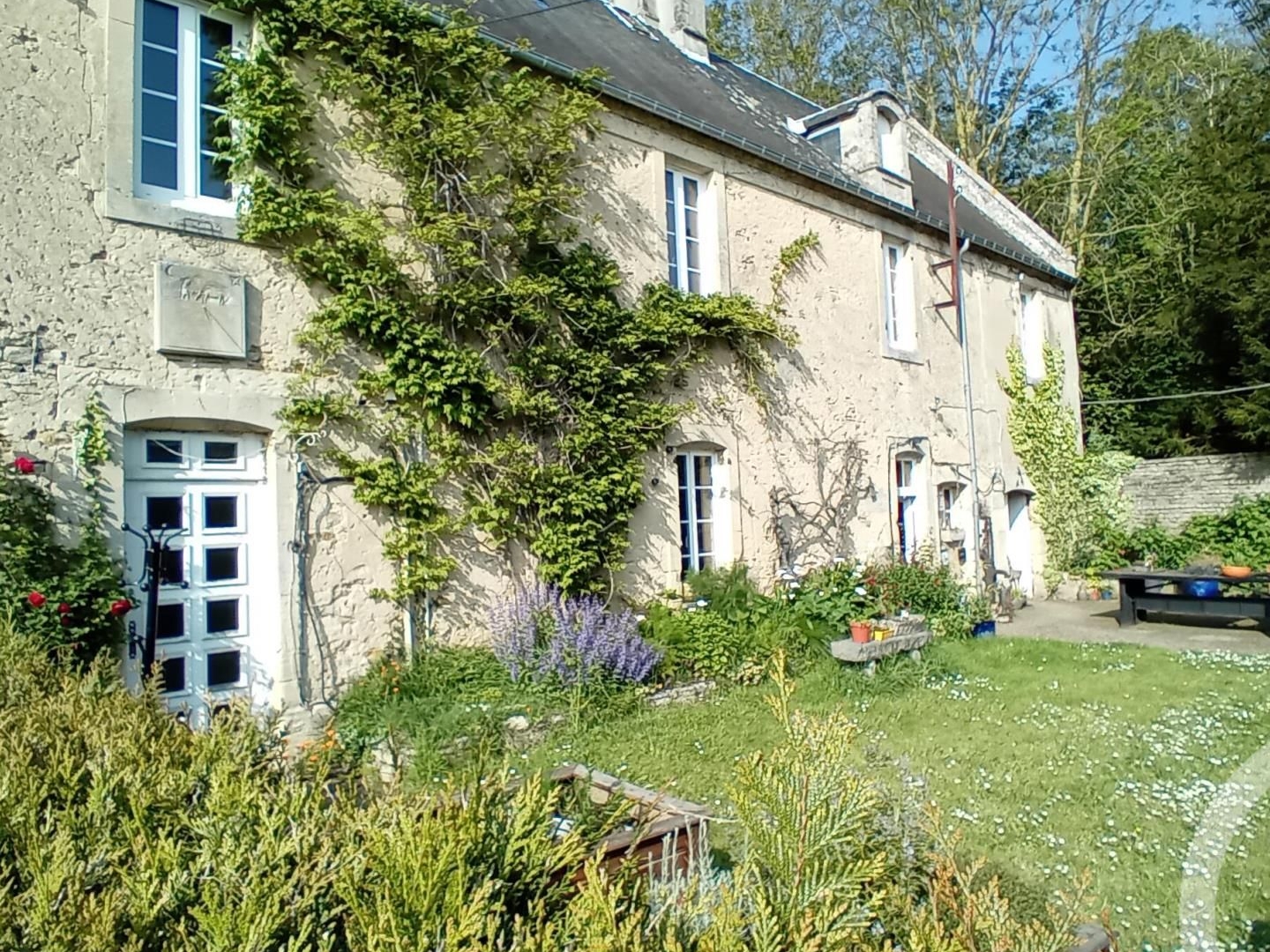 Maison 9 pièces 234 m²