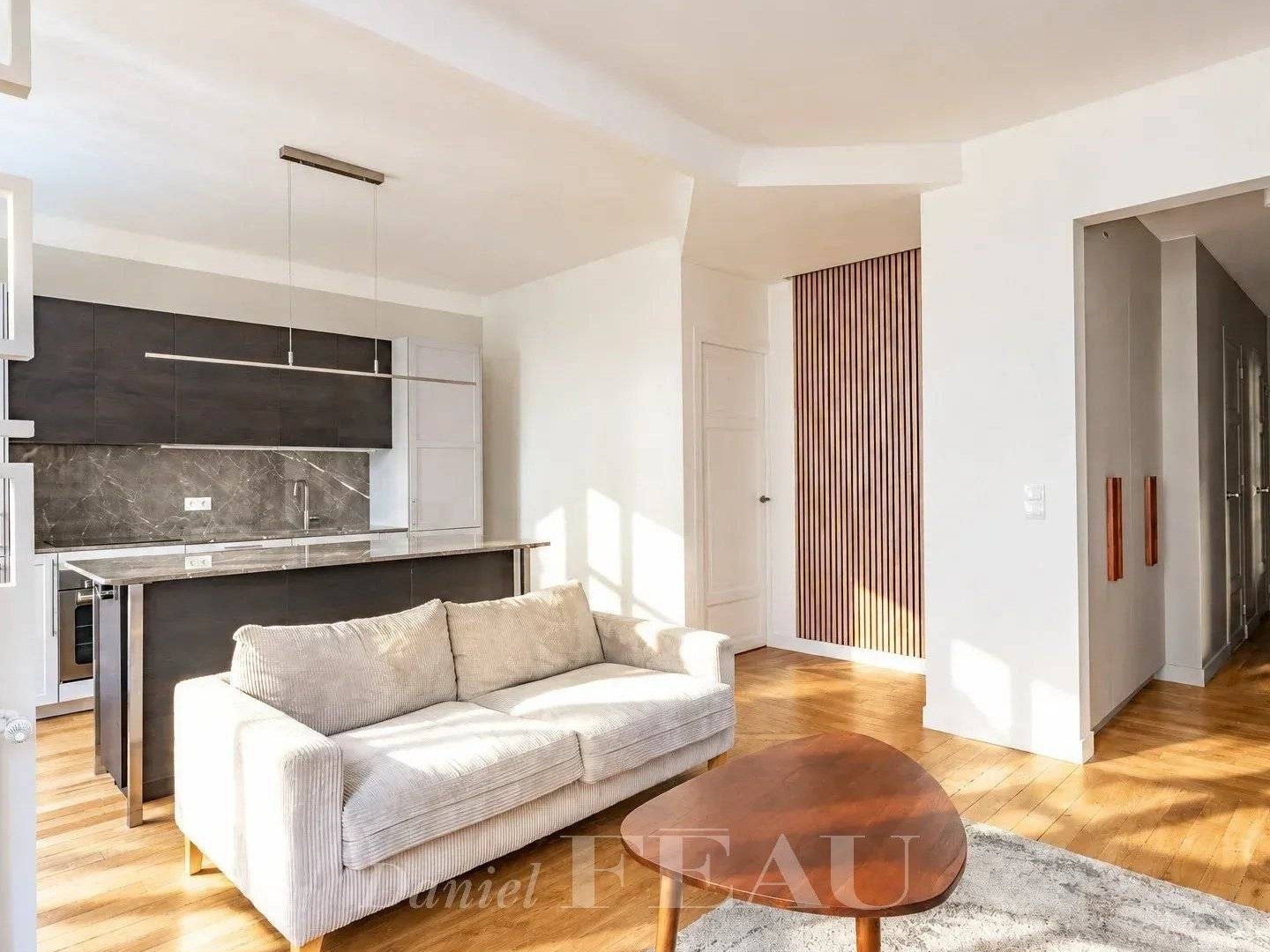 Appartement à vendre - 4 pièces - 76m2 - Paris 15e (75015)