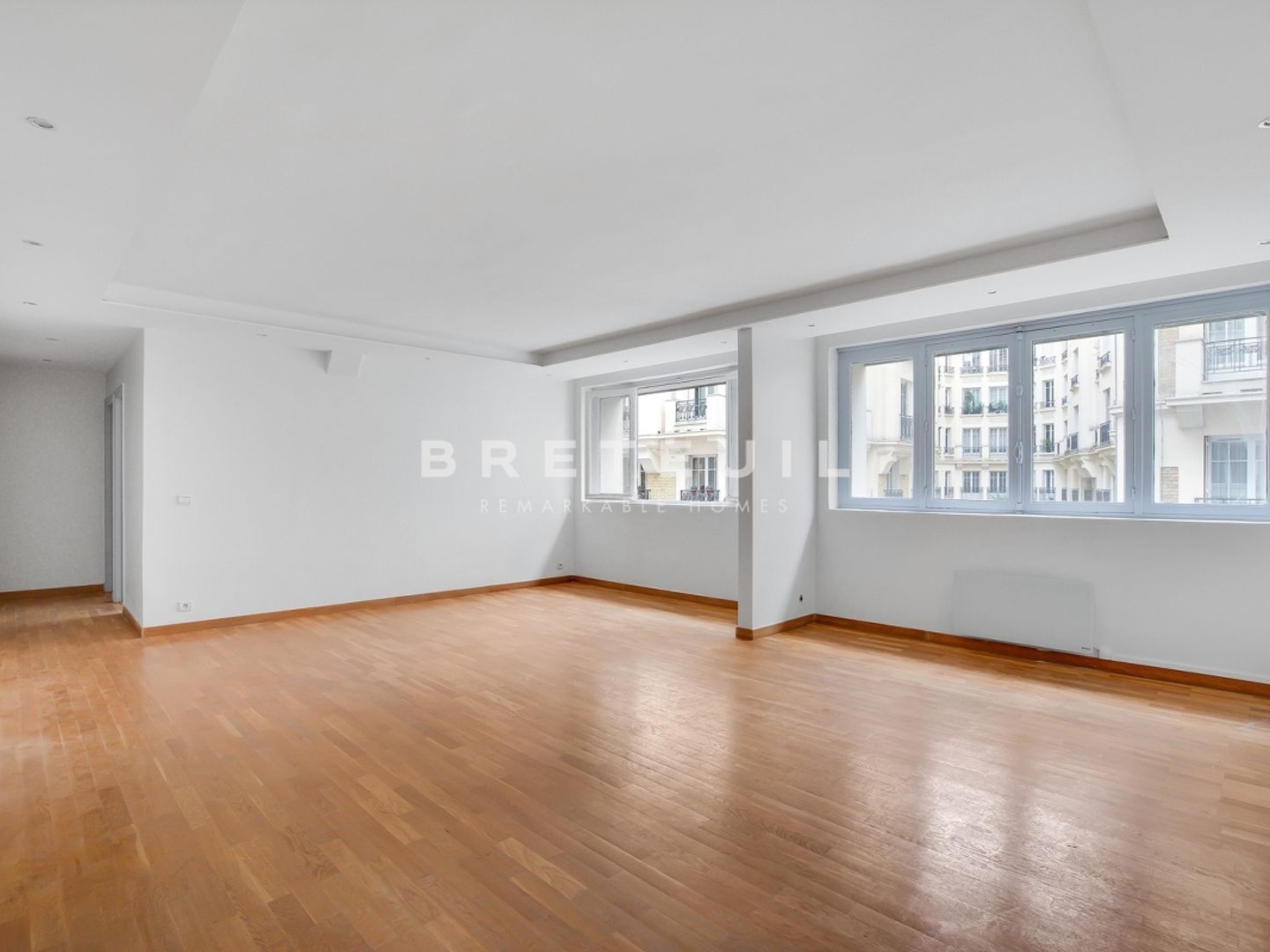 Appartement à vendre - 5 pièces - 103m2 - Paris 16e (75016)