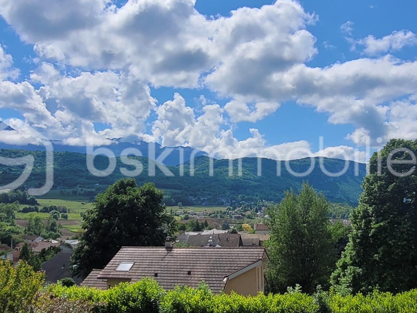 Maison 6 pièces 230 m²
