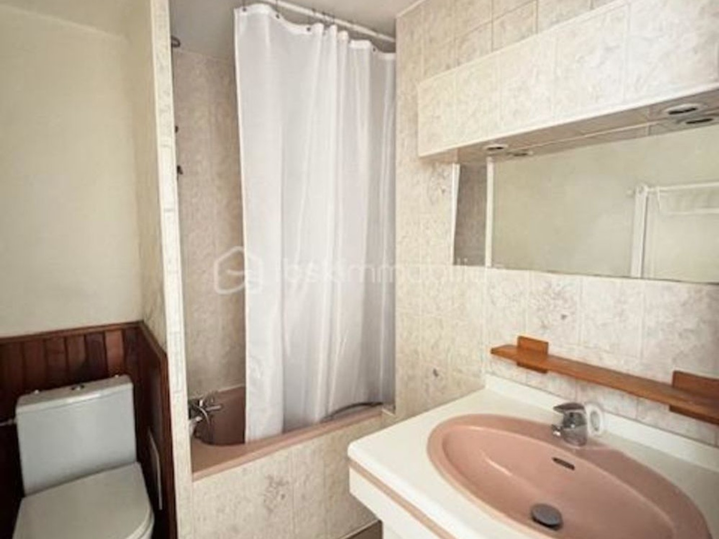 Appartement à vendre - 2 pièces - 31m2 - Saint-Georges-De-... (17110)