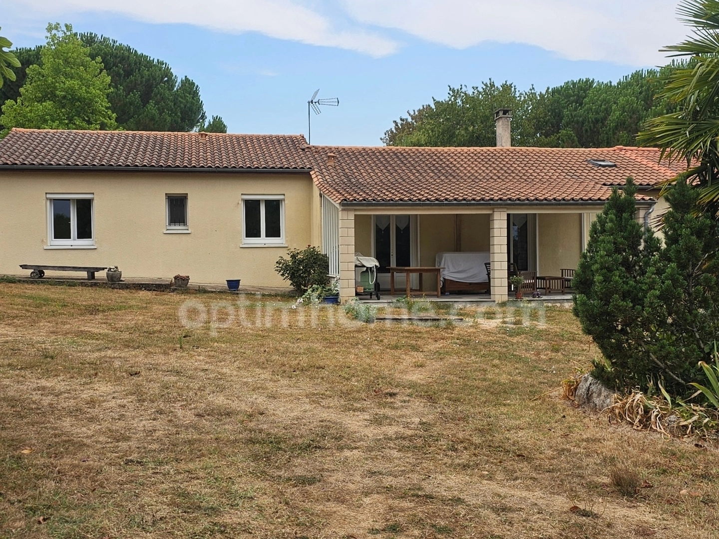 Maison à vendre - 7 pièces - 117m2 - Champniers (16430)
