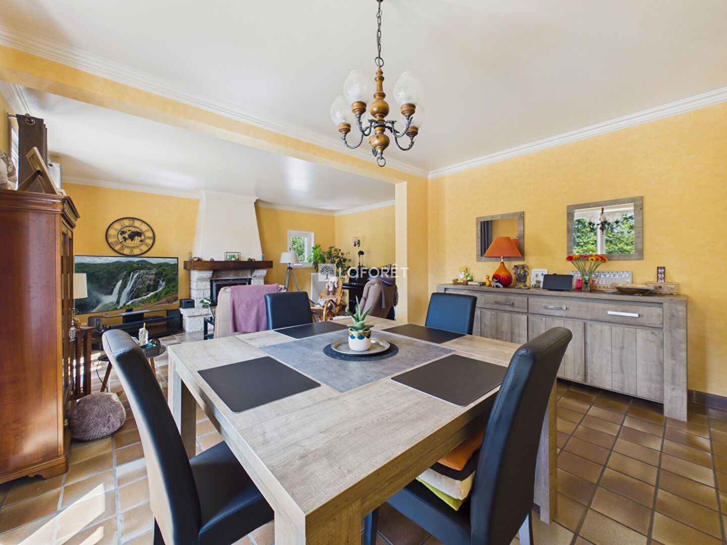Maison à vendre - 7 pièces - 166m2 - Saint-Évarzec (29170)