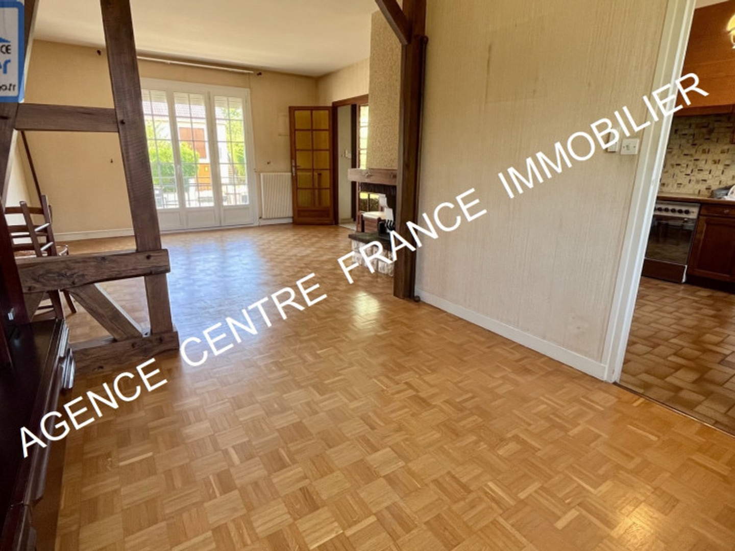 Maison à vendre - 5 pièces - 126m2 - La Chapelle-Saint... (18570)