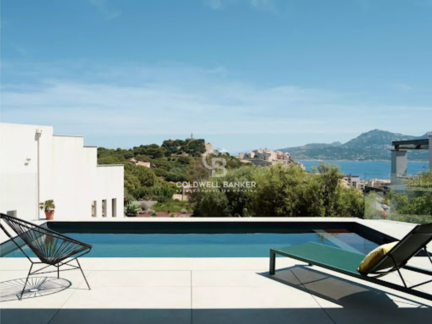 Maison 6 pièces 219 m²