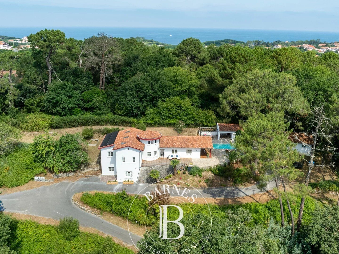 Maison à vendre - 7 pièces - 270m2 - Saint-Jean-De-Luz (64500)