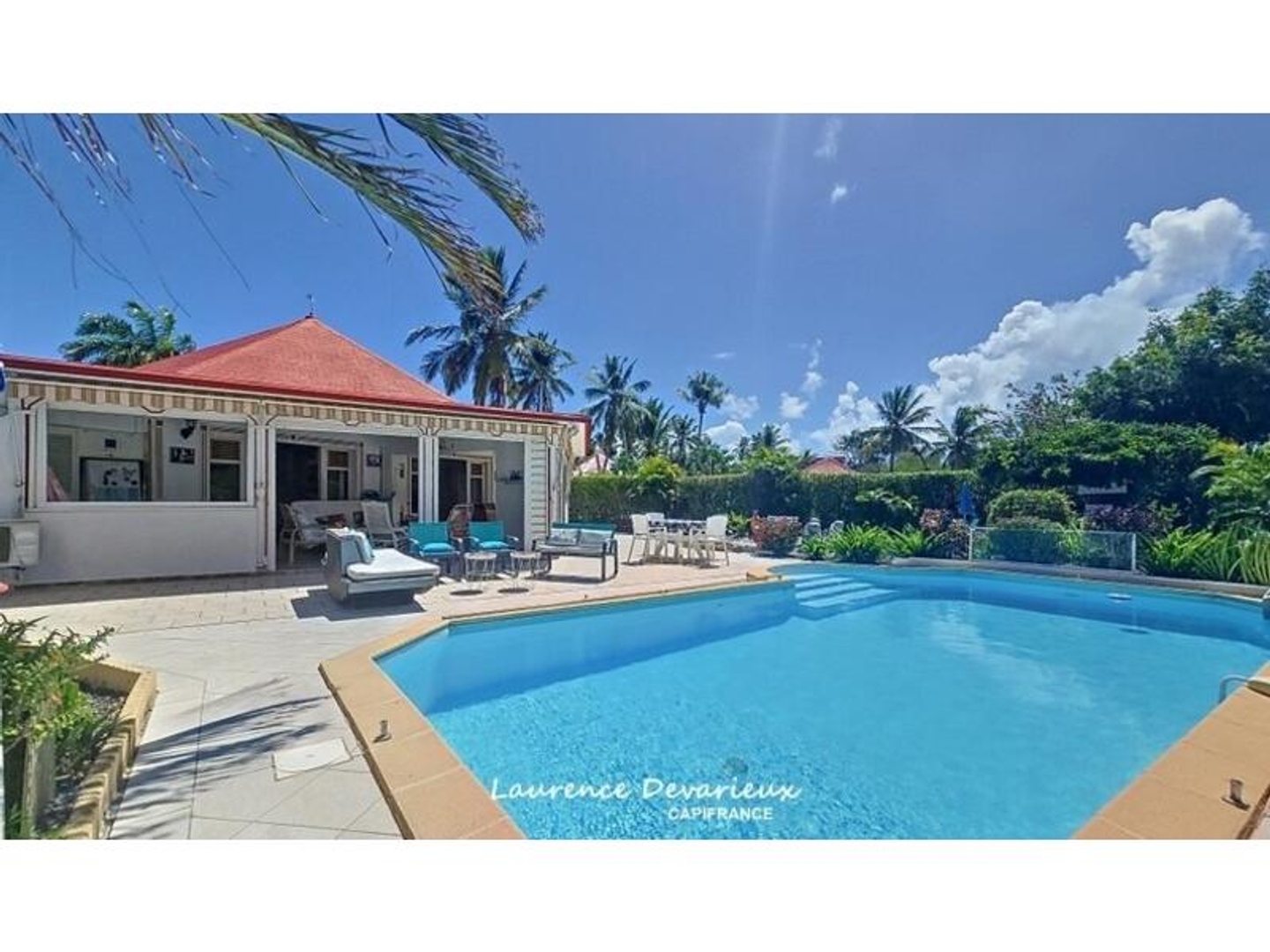 Maison à vendre - 3 pièces - 103m2 - Saint-François (97118)