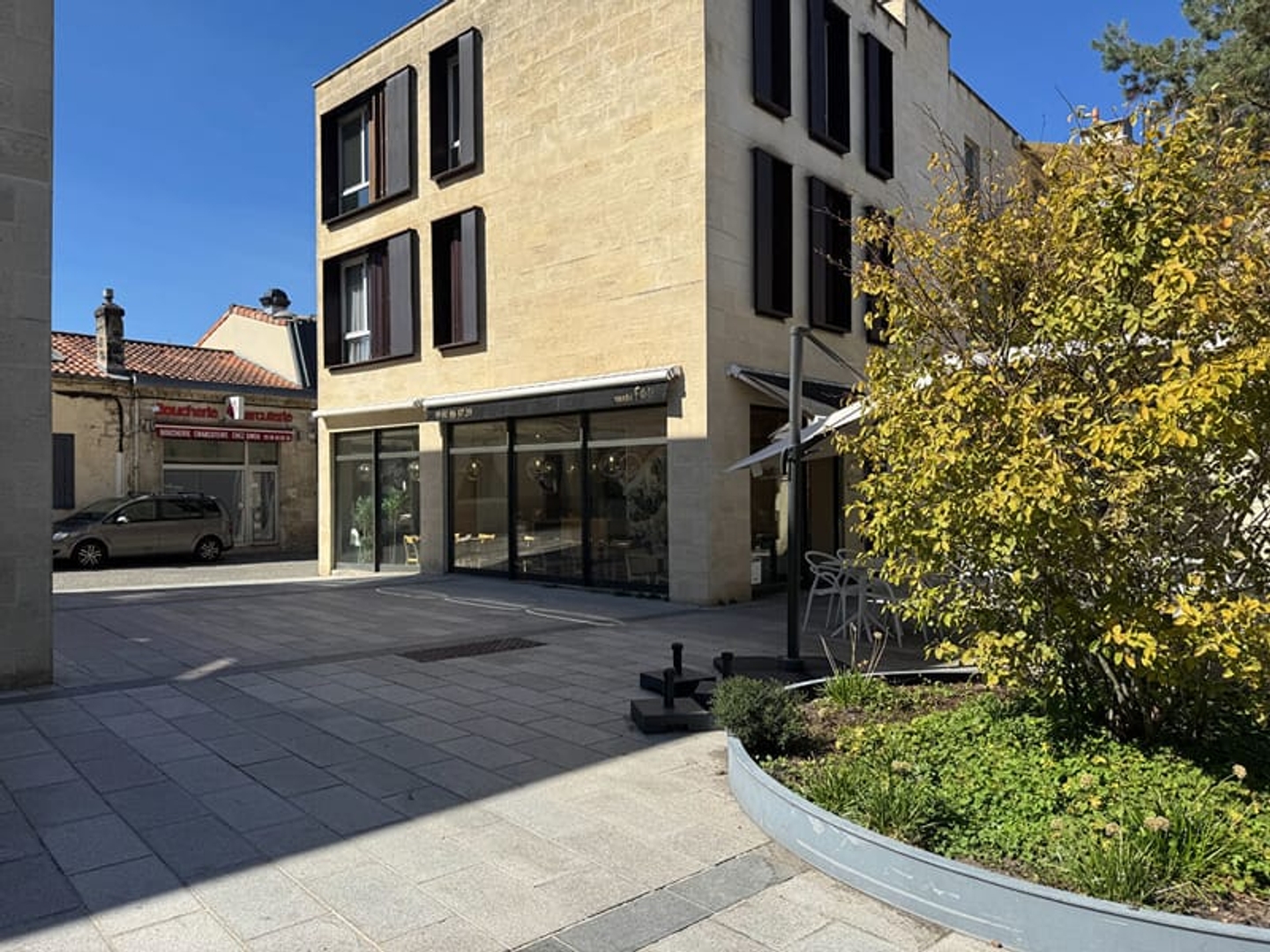 Magasin à vendre - 90m2 - Pessac (33600)