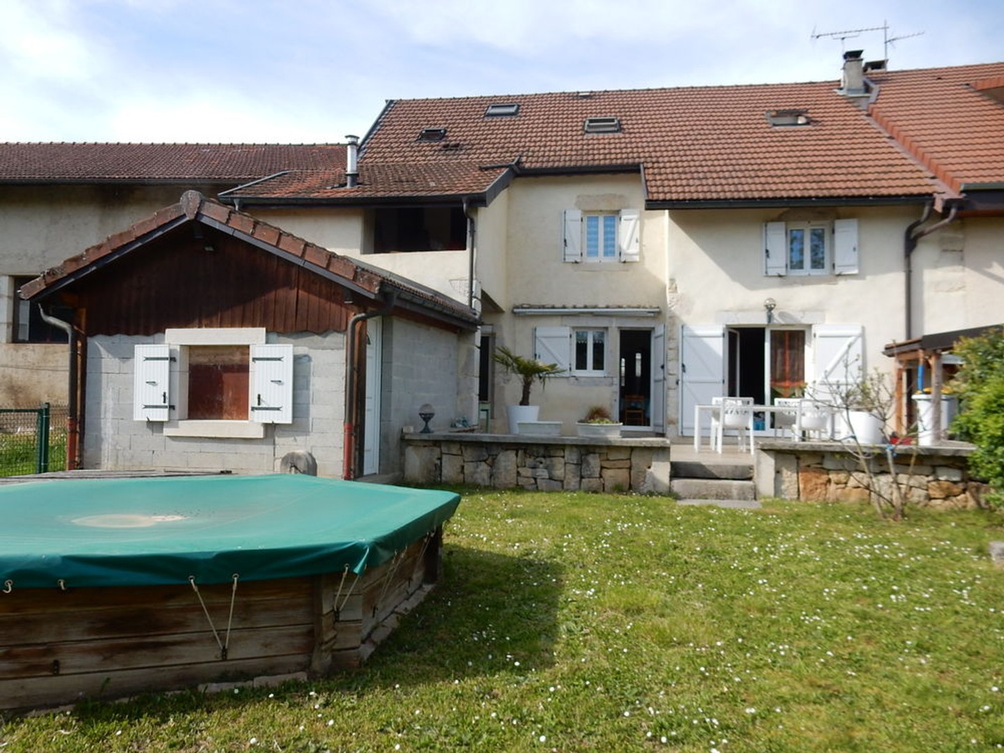Maison à vendre - 10 pièces - 183m2 - Valserhône (01200)