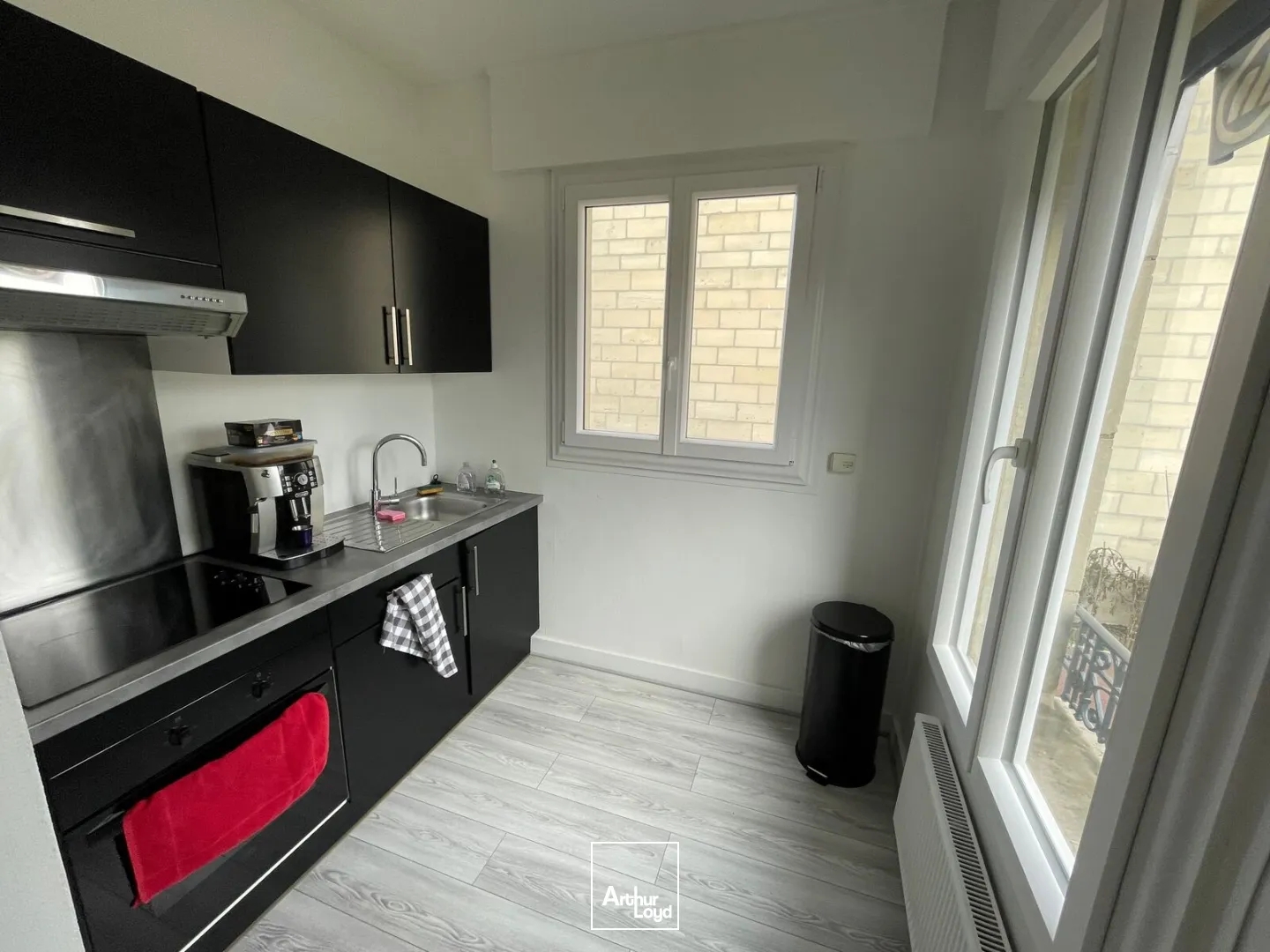 Bureaux à vendre - 180m2 - Compiègne (60200)