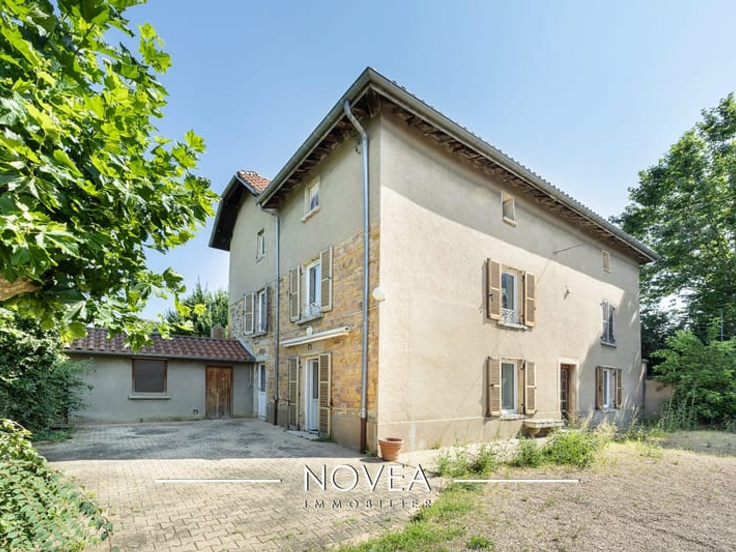 Appartement 5 pièces 146 m²