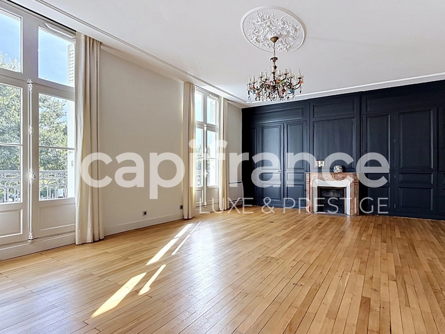 Appartement 4 pièces 167 m²