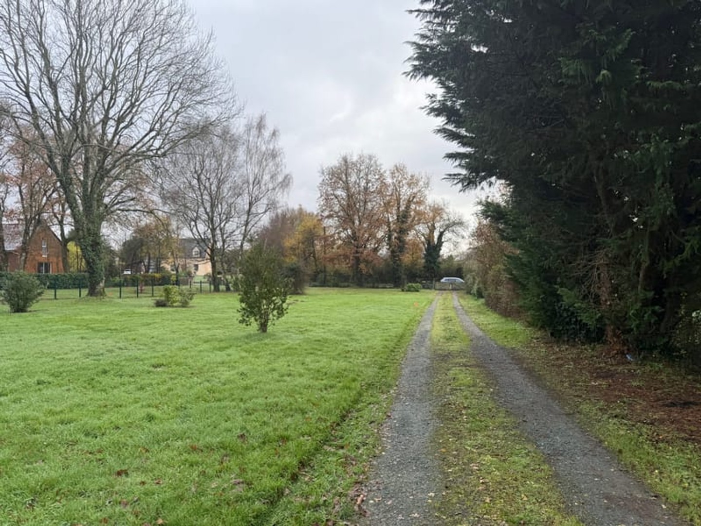 Terrain 790 m²
