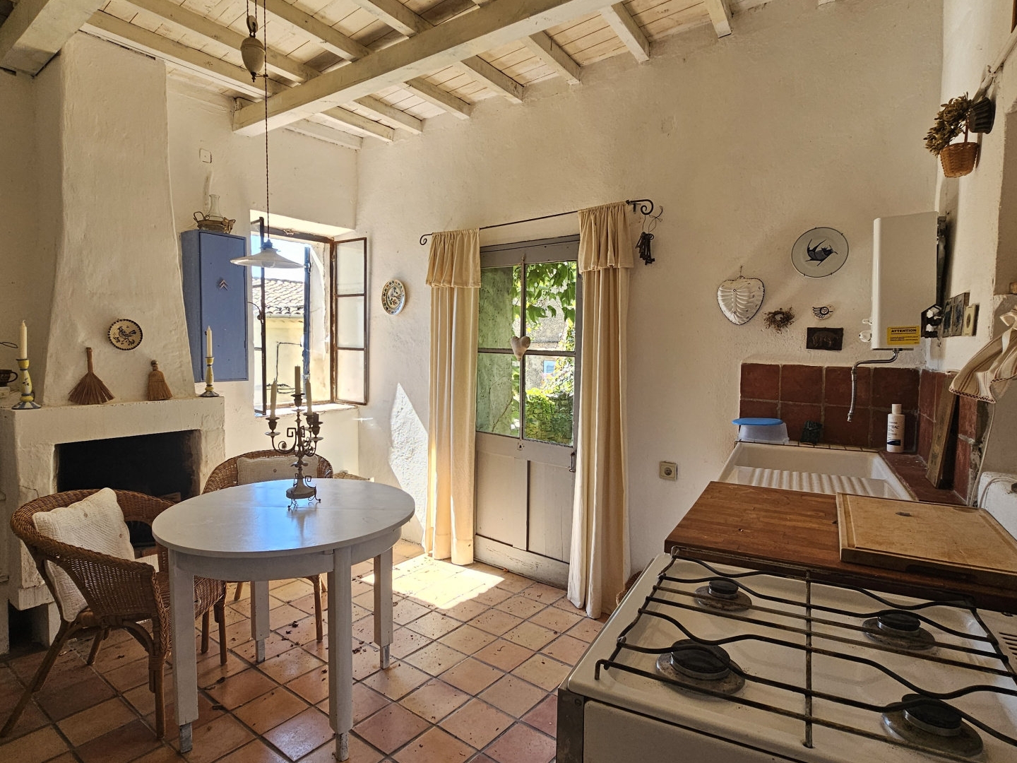 Maison à vendre - 5 pièces - 88m2 - Saignon (84400)