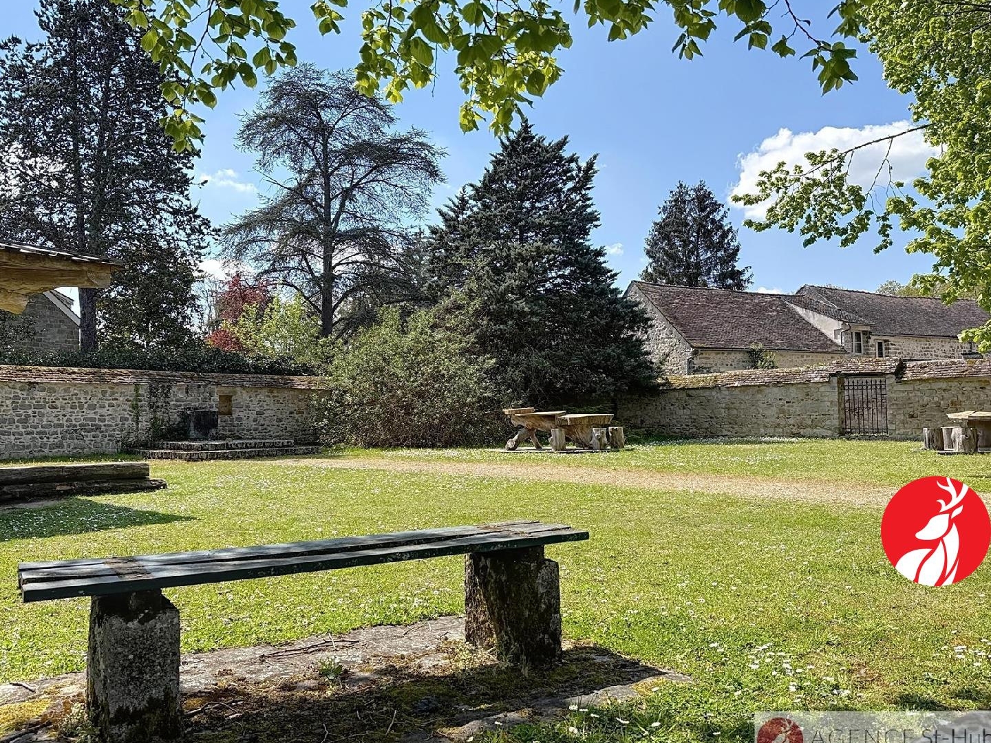 Terrain 1000 m²