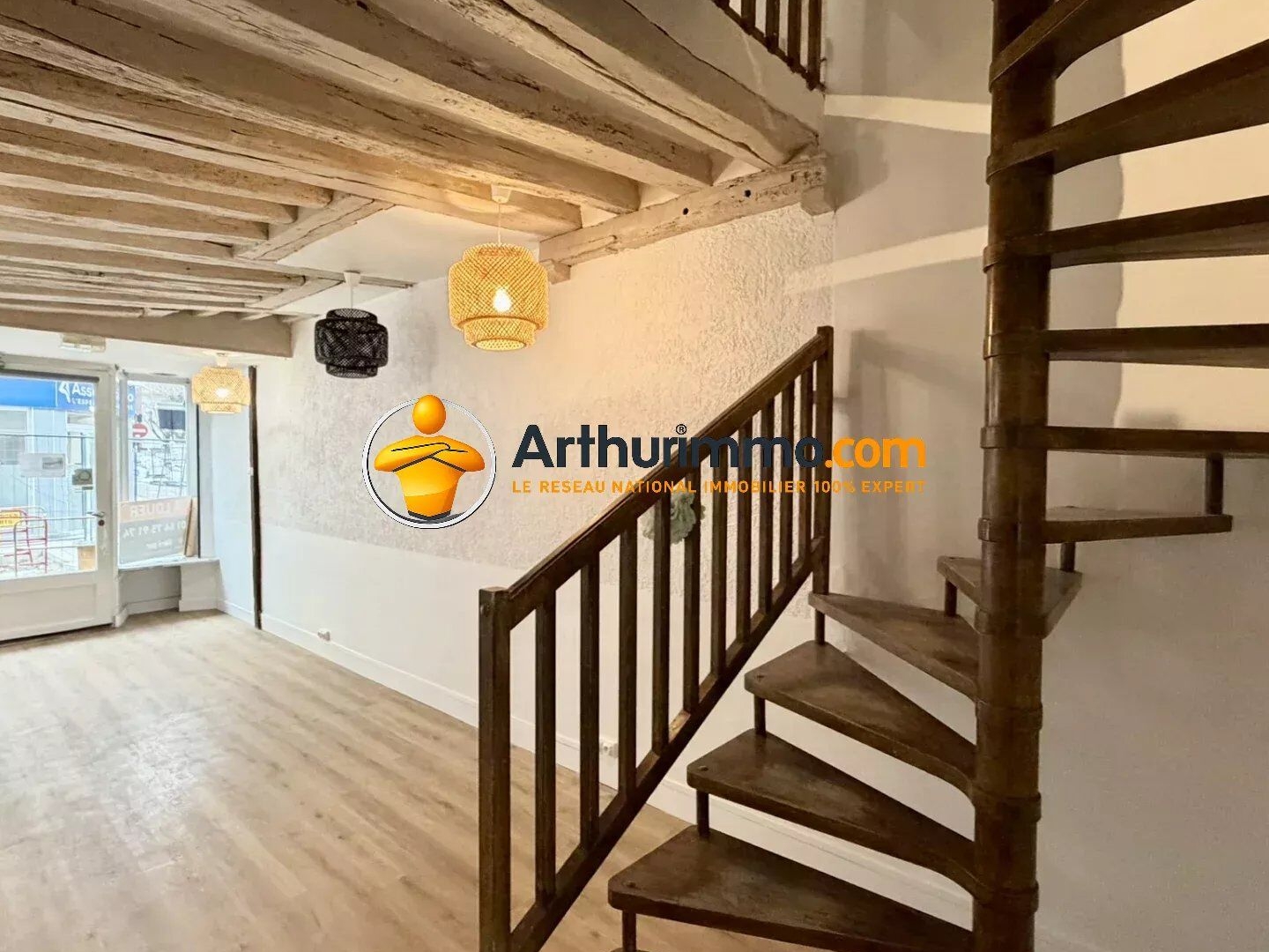 Magasin à vendre - 3 pièces - 67m2 - Coulommiers (77120)