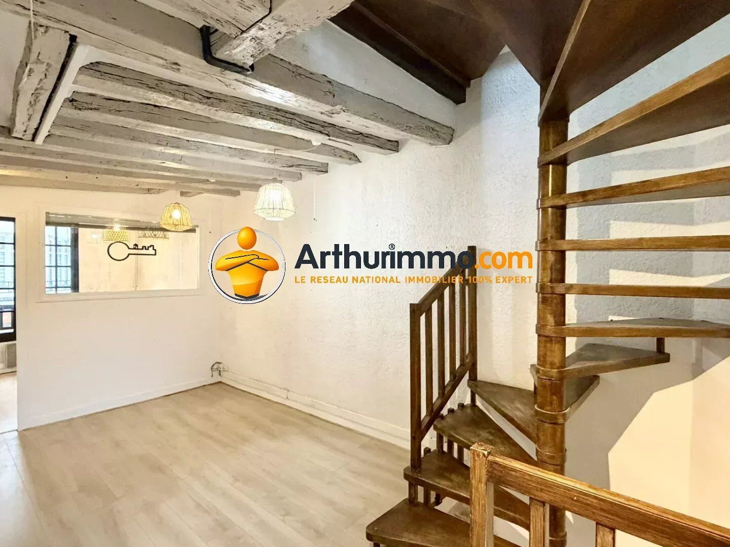 Magasin à vendre - 3 pièces - 67m2 - Coulommiers (77120)