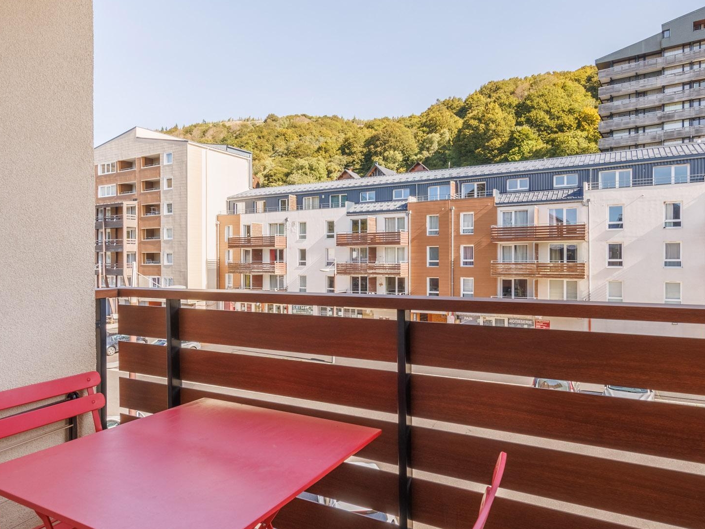 Appartement à vendre - 1 pièce - 23m2 - Besse-Et-Saint-An... (63610)
