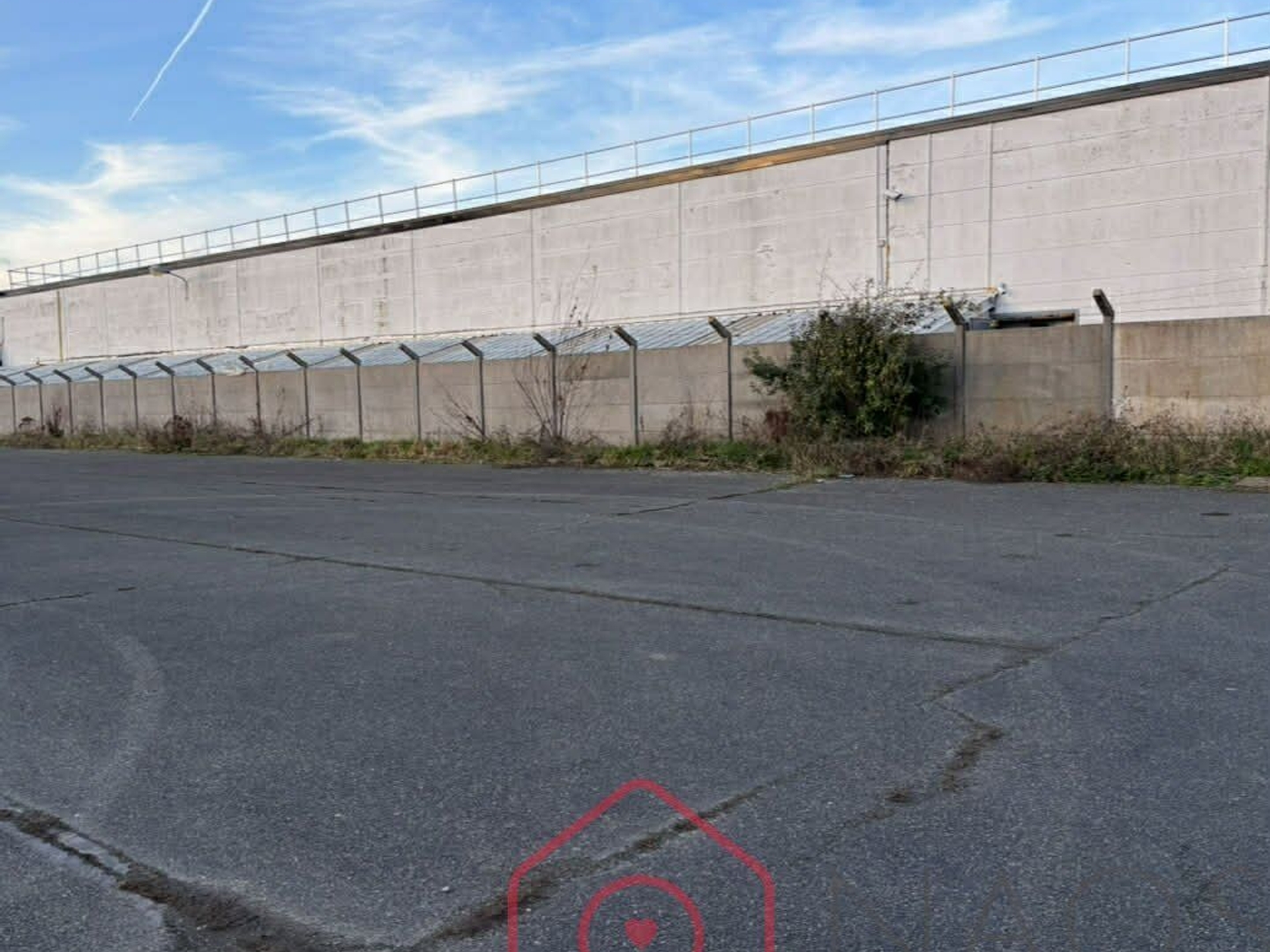 Terrain constructible sur une zone d'activités Ville d'EU