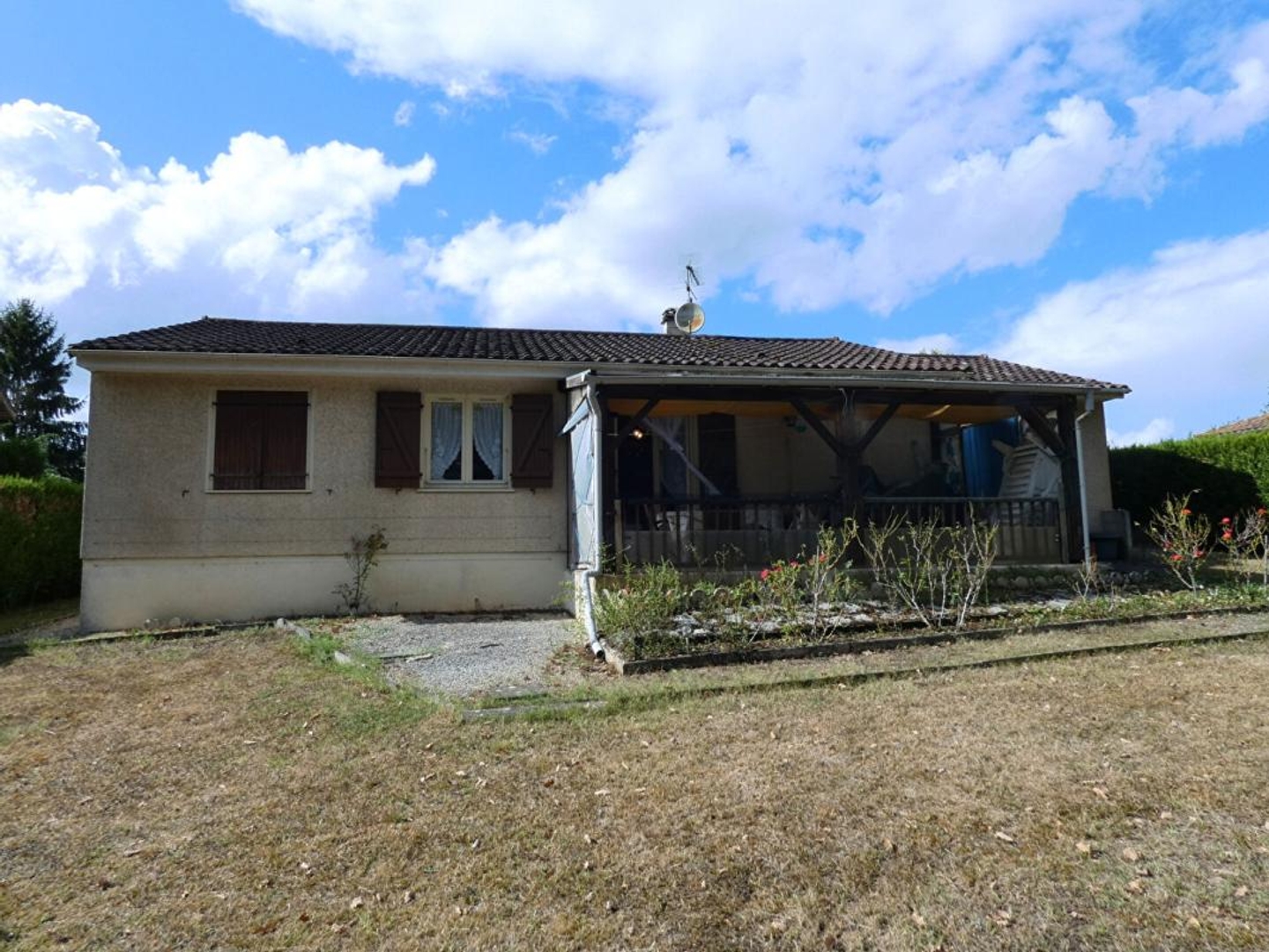 Maison à vendre - 5 pièces - 98m2 - Tourtoirac (24390)